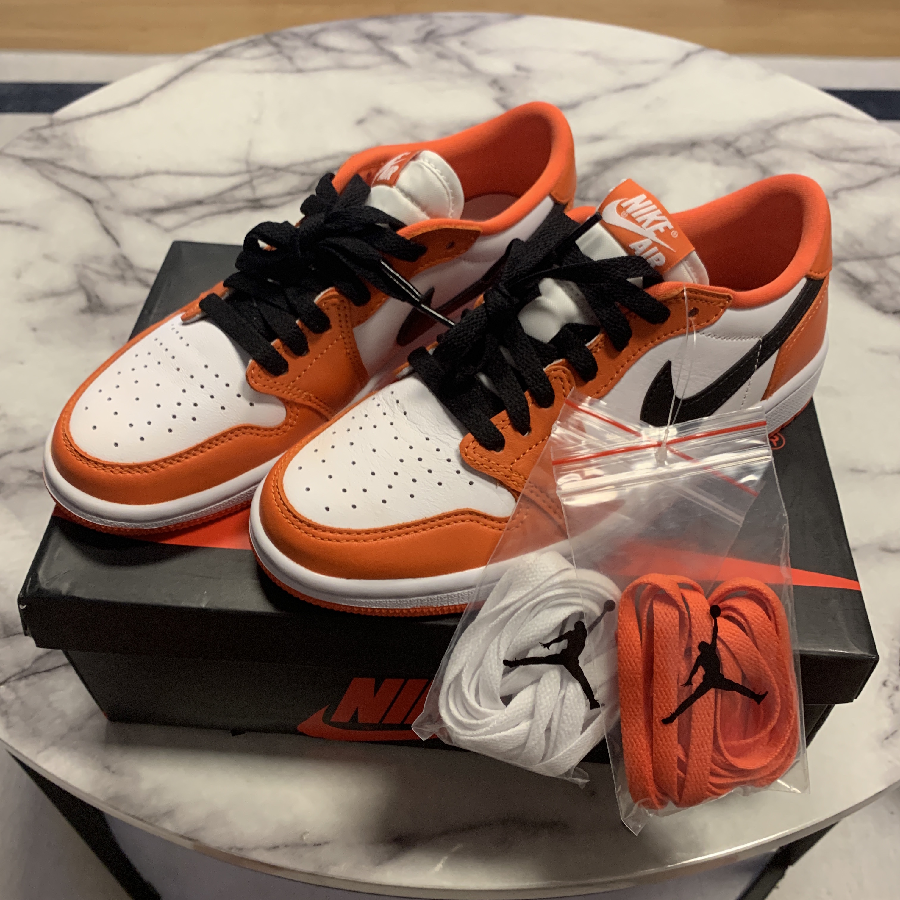 (W) Jordan 1 Low OG Starfish 착용 스타일 - 4