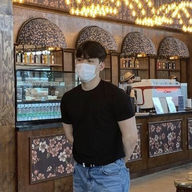 KREAM 프로필 이미지
