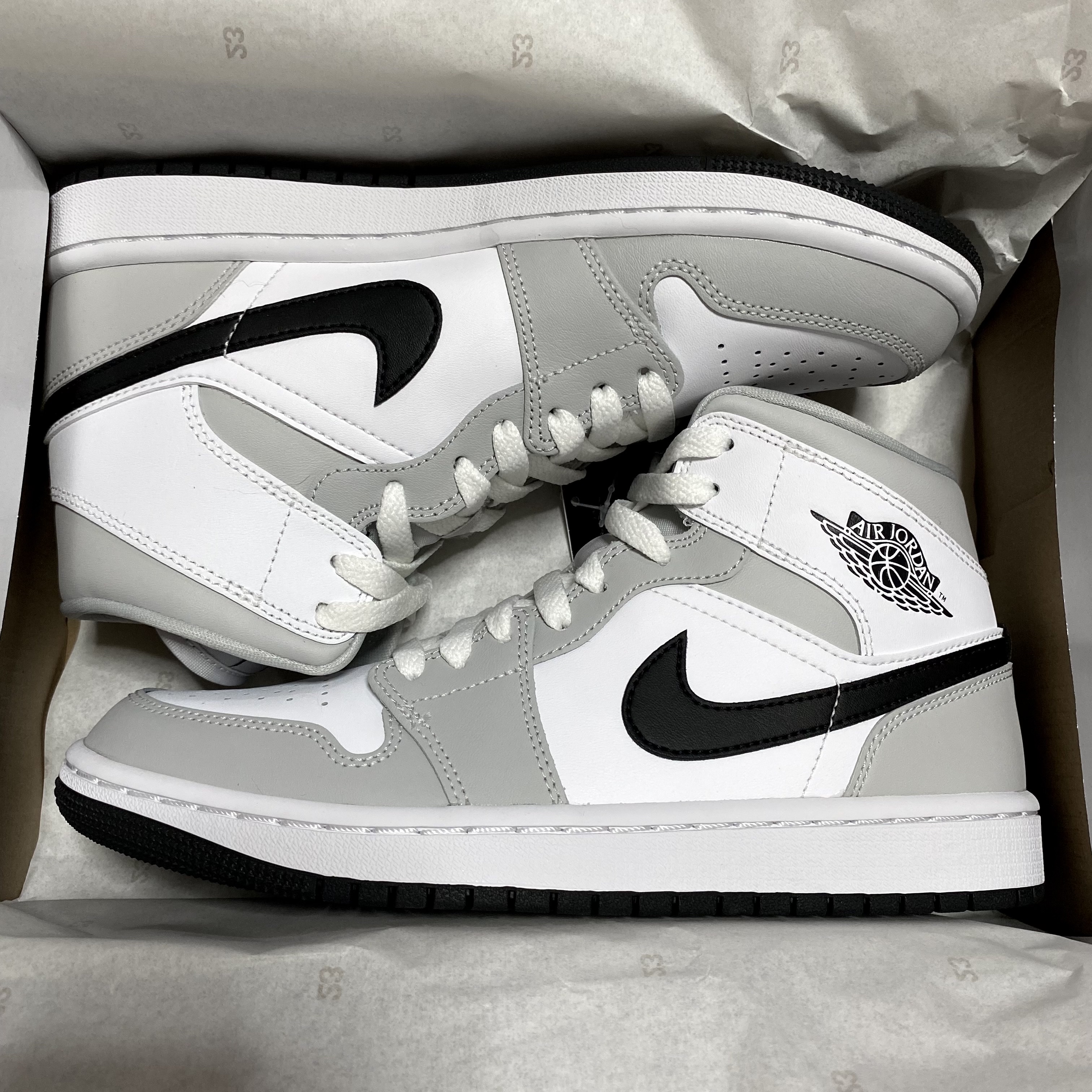 (W) Jordan 1 Mid Grey Fog 착용 스타일