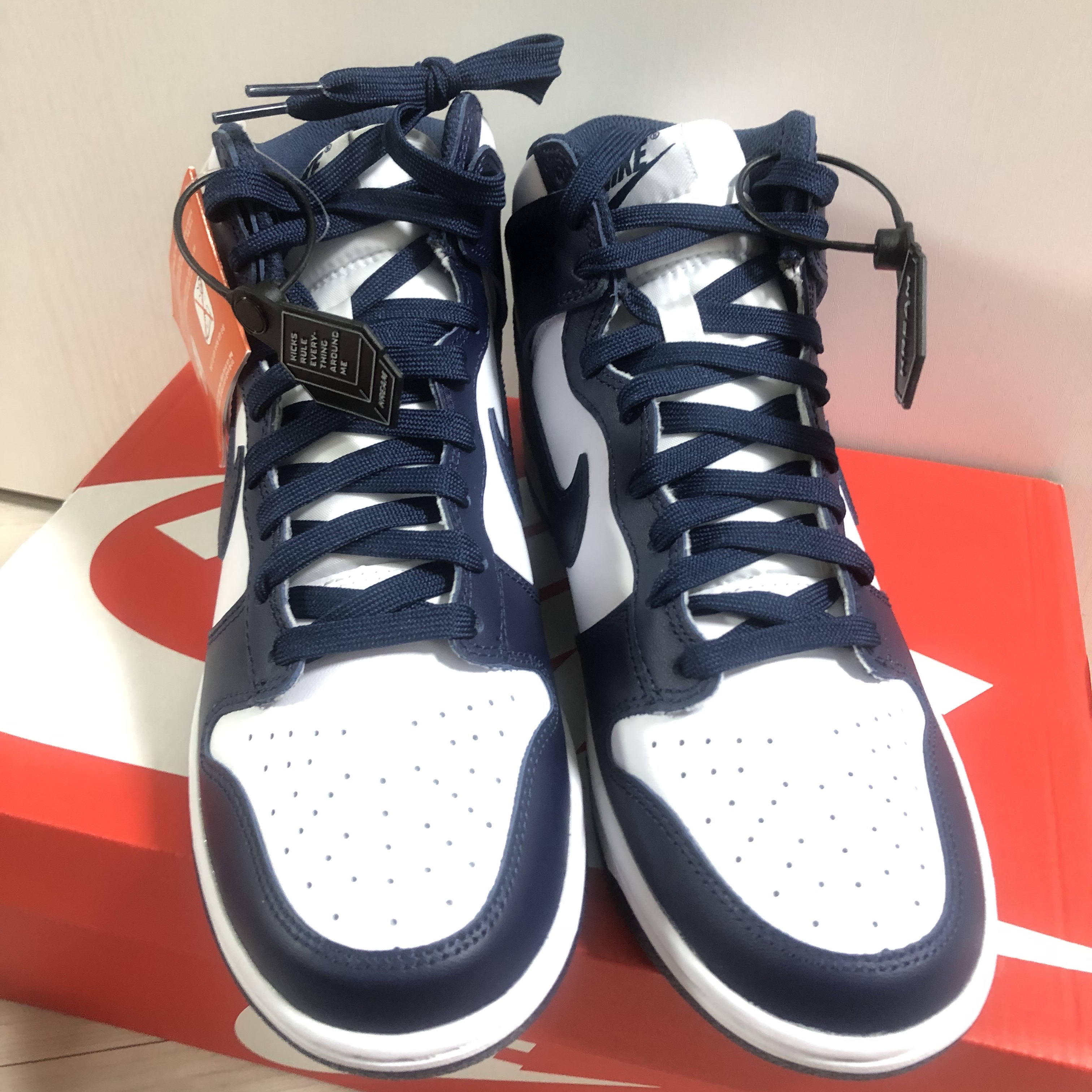 Nike Dunk High Retro Championship Navy 착용 스타일 - 1