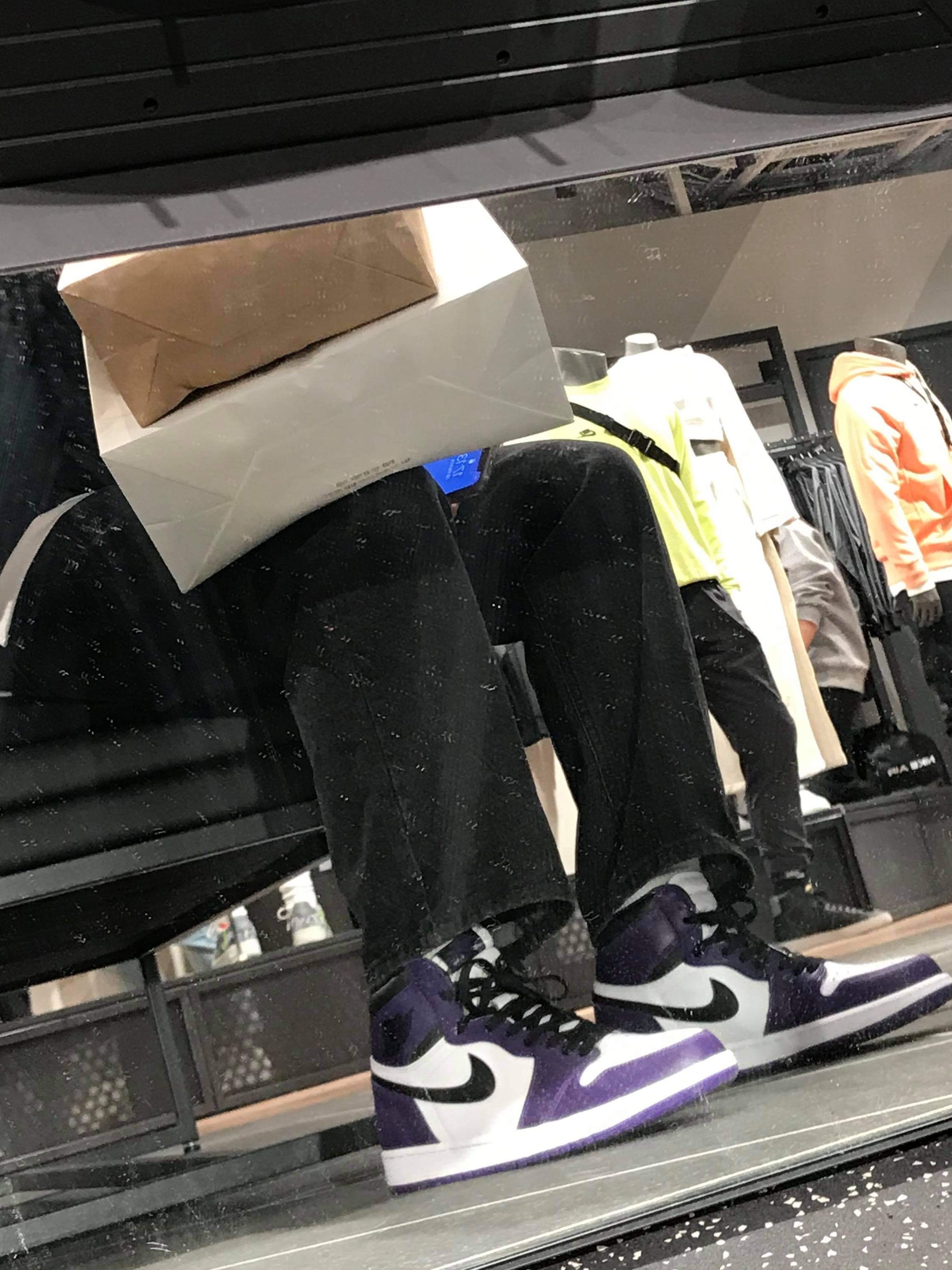 Jordan 1 Retro High OG Court Purple 2020 착용 스타일 - 1