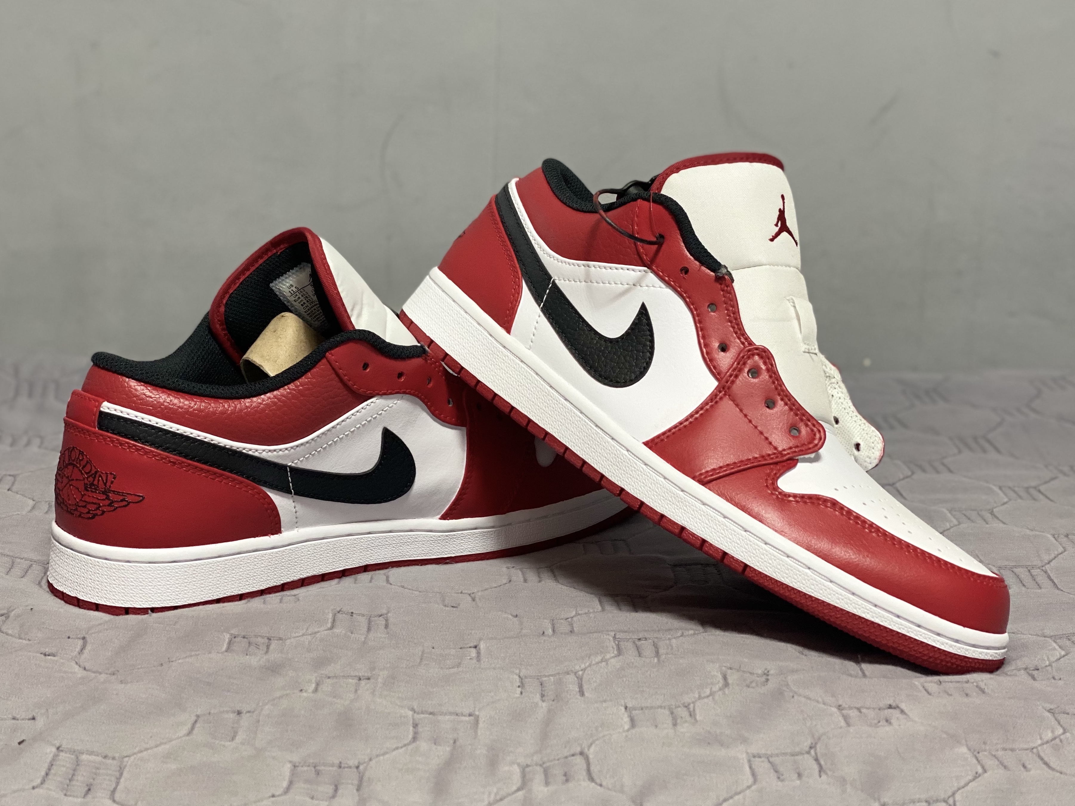 Jordan 1 Low White Red Black, (GS) Jordan 1 Low White Red Black 착용 스타일 - 4