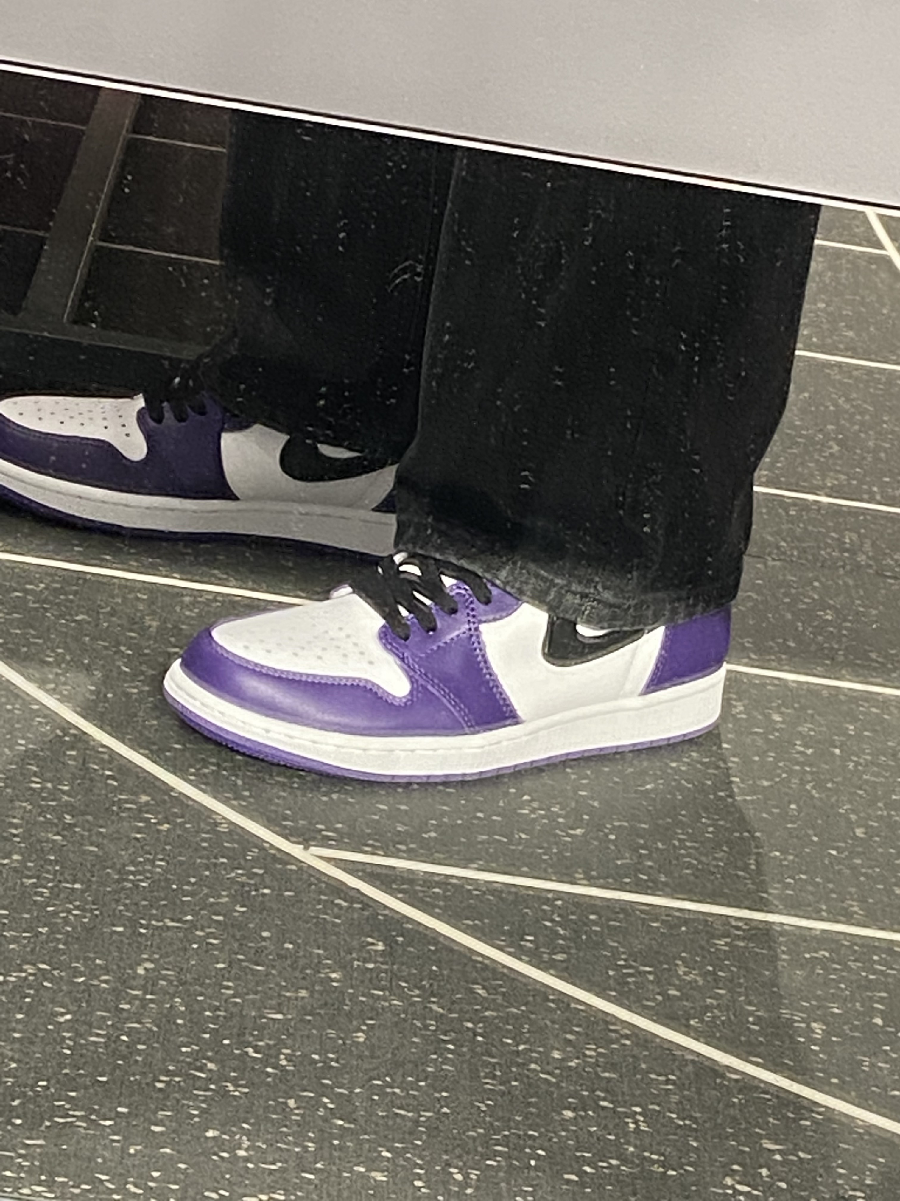 Jordan 1 Retro High OG Court Purple 2020 착용 스타일 - 2