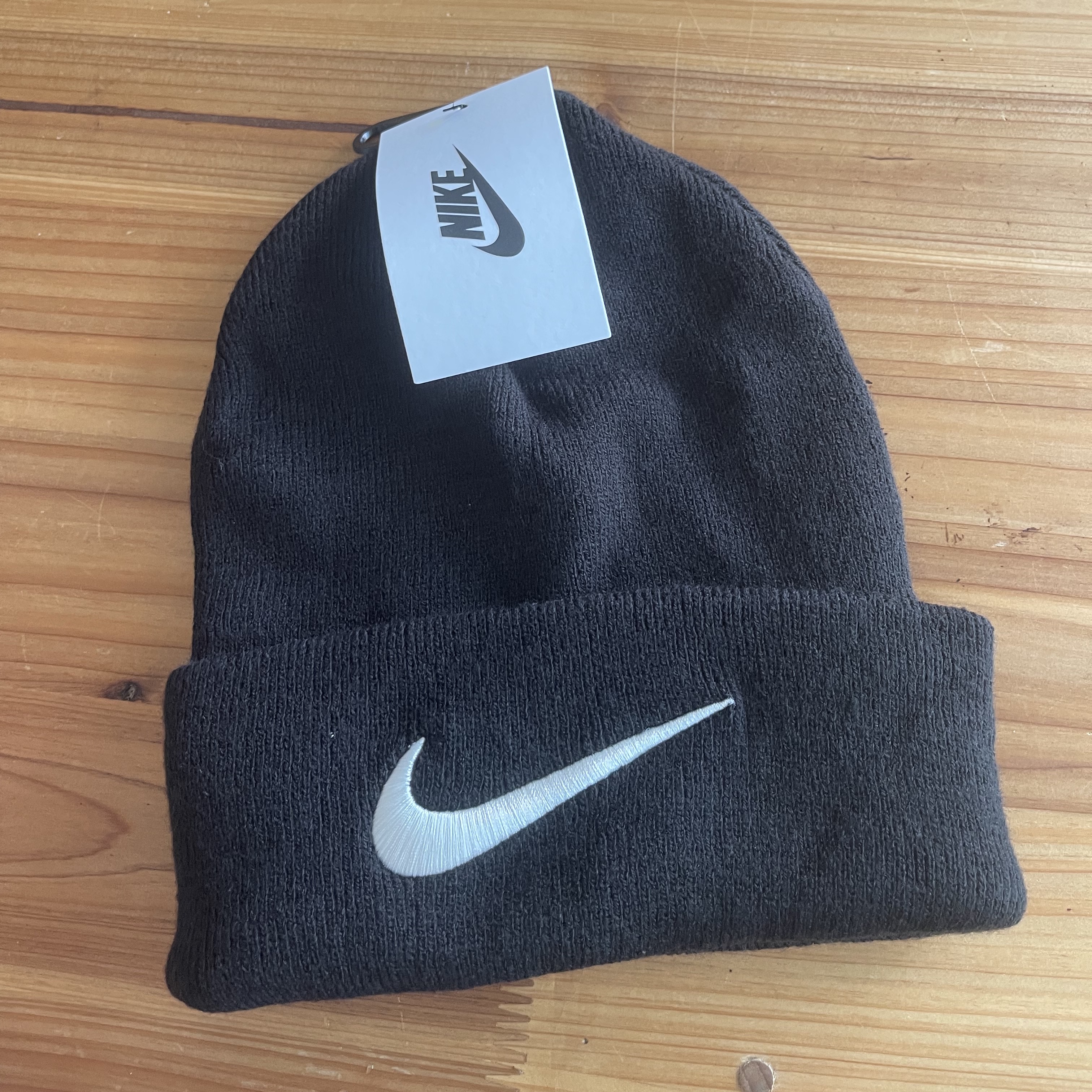 Nike x Stussy Cuff Beanie Black 착용 스타일 - 2
