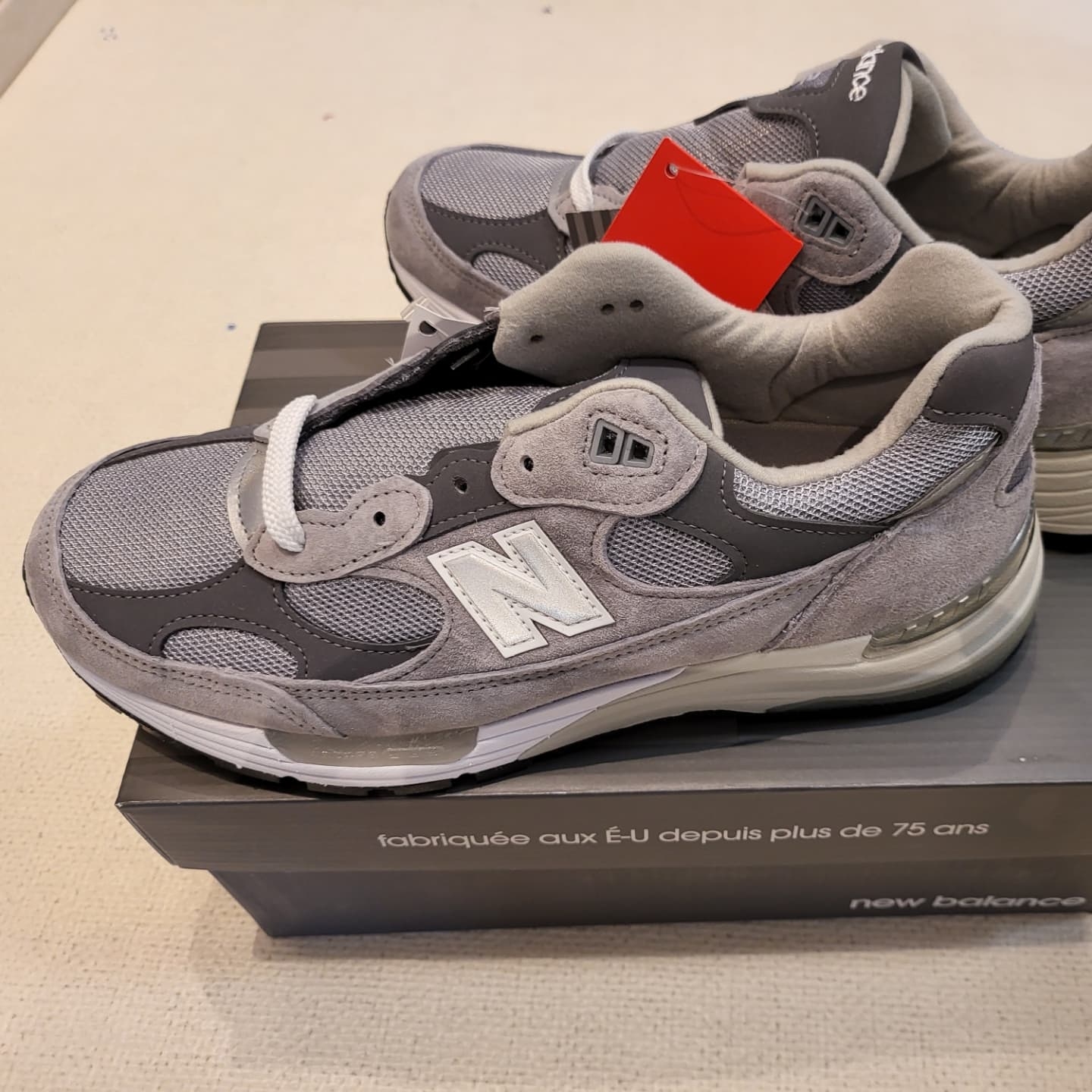 New Balance 992 Made in USA Grey - D Standard 착용 스타일 - 1