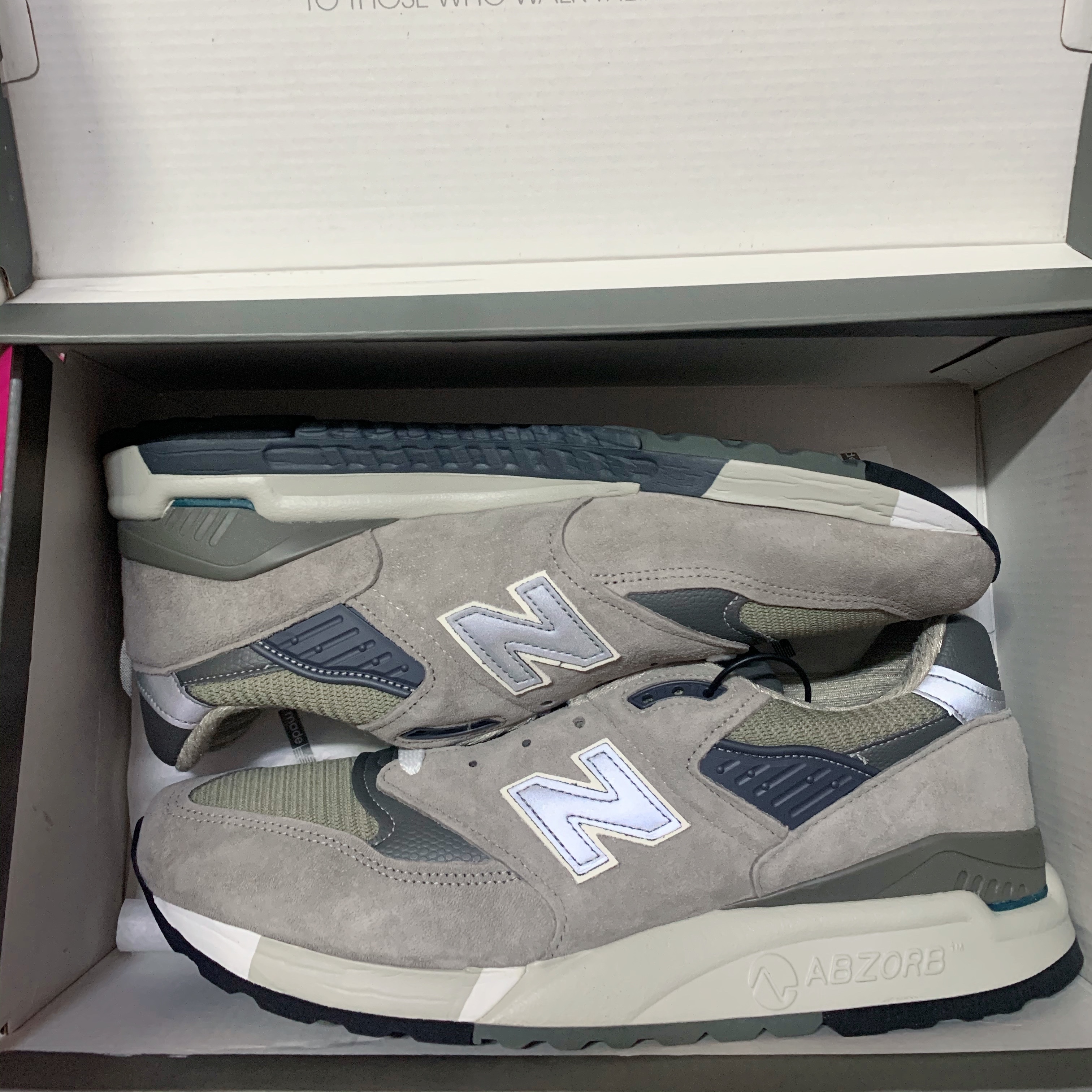New Balance 998 Made in USA Bringback 착용 스타일 - 2