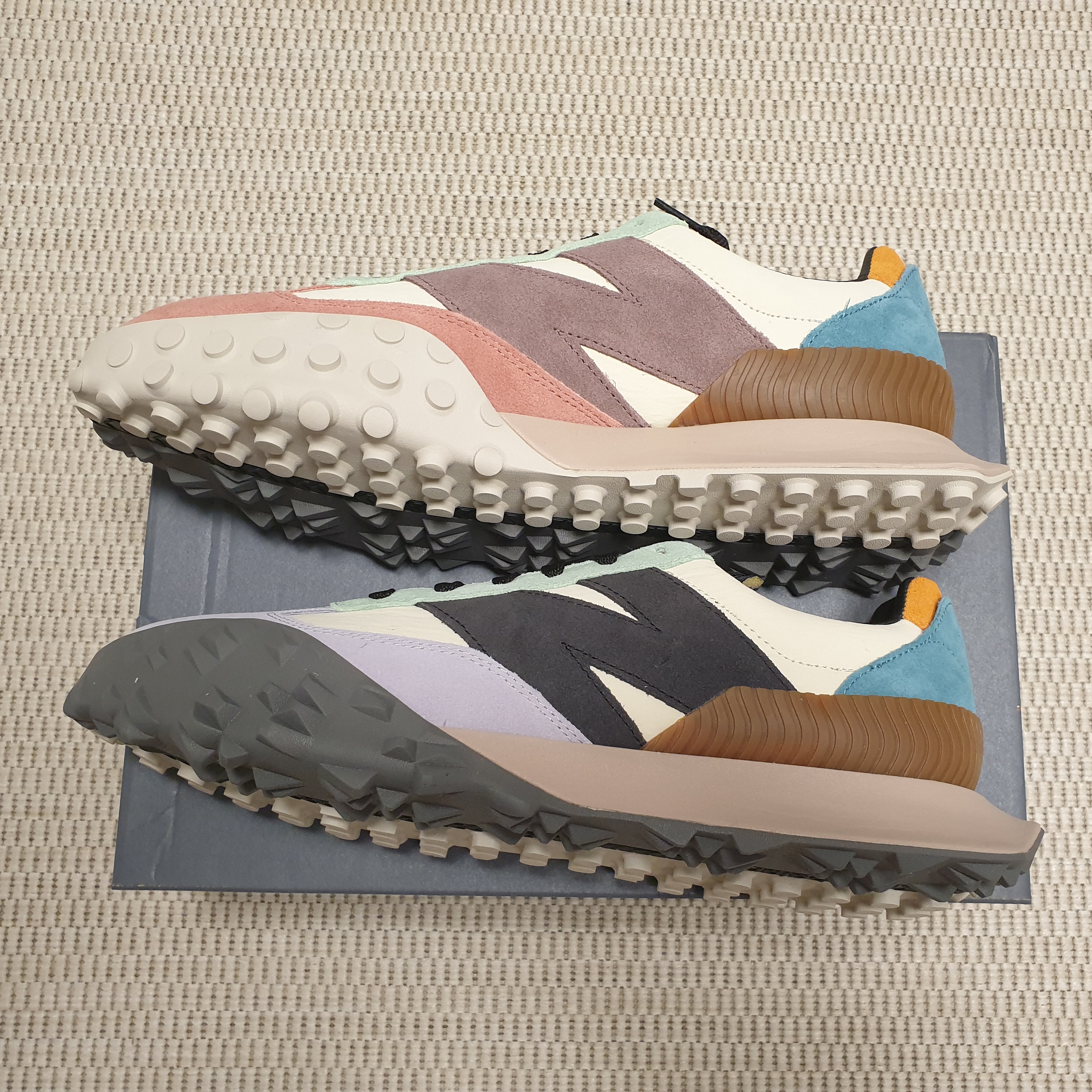 New Balance XC-72 Multi-Color 착용 스타일 - 2