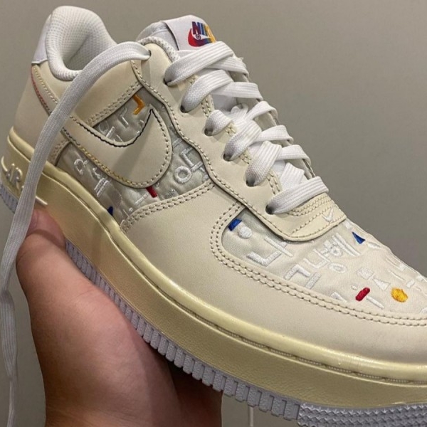 (W) Nike Air Force 1 '07 LV8 Hangul Day 착용 스타일