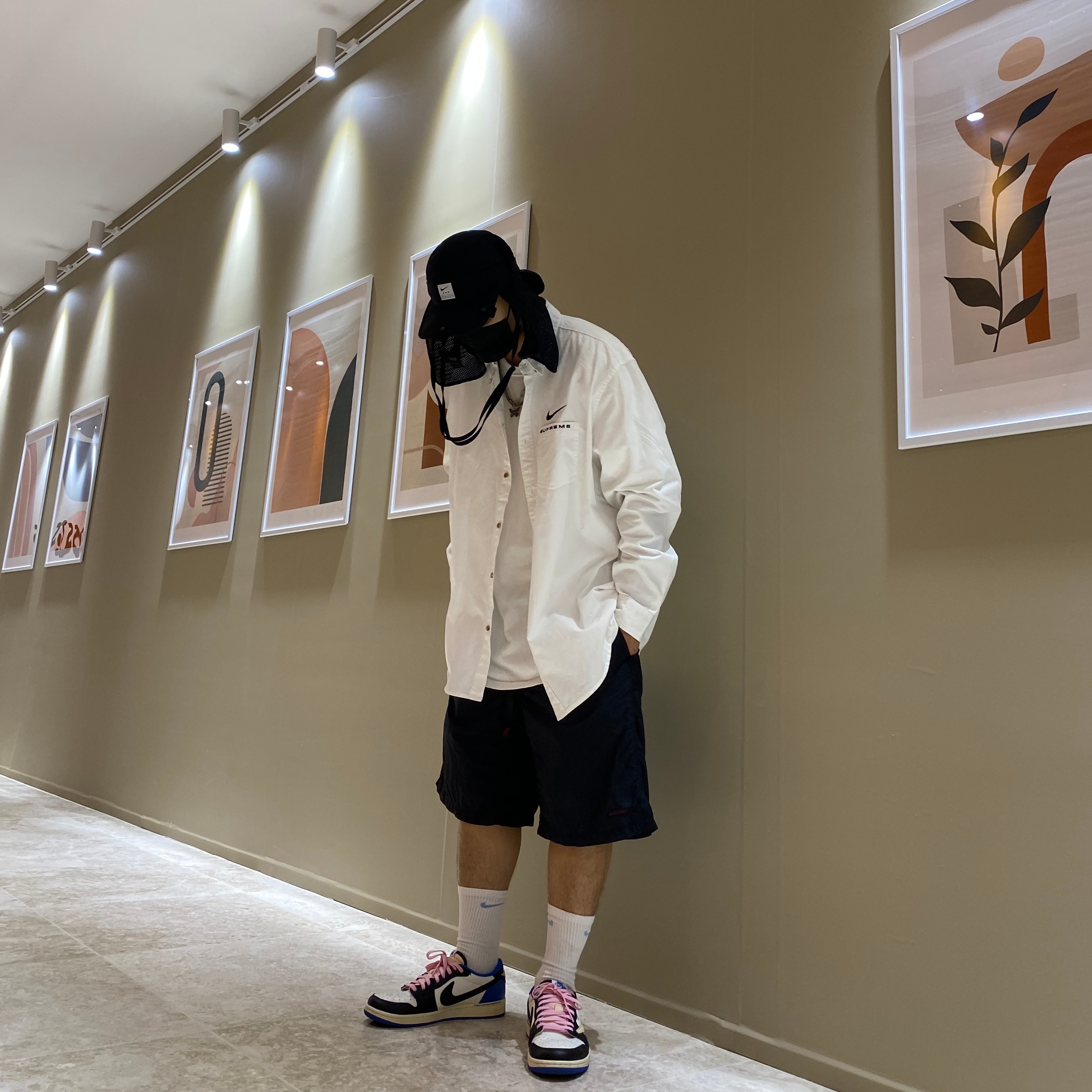 Nike x Matthew M Williams NRG AW84 Cap Black, Supreme x Nike Cotton Twill Shirt White - 21SS 착용 스타일 - 2