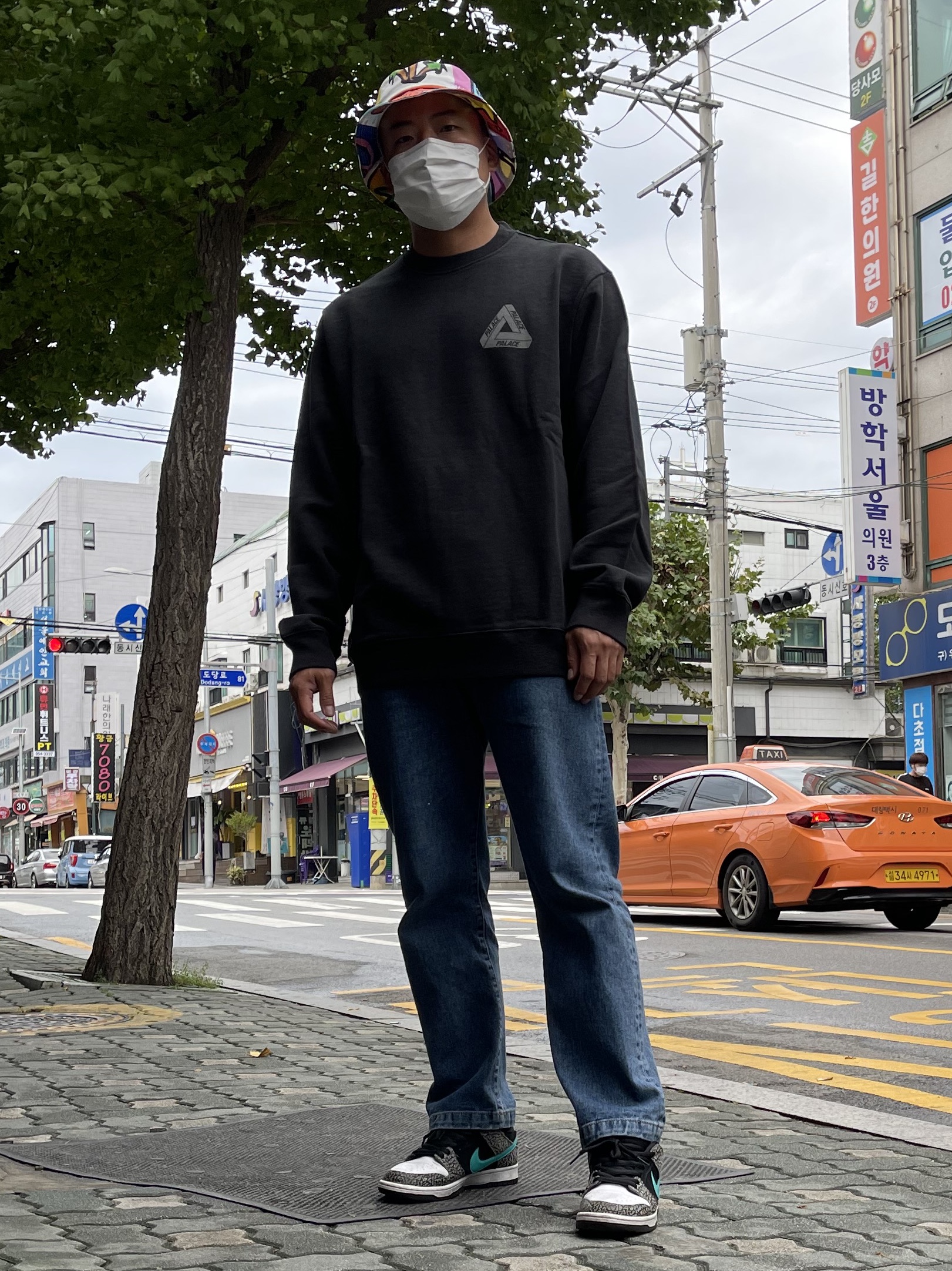 Palace JCDC2 Bucket Hat Multi - 20SS, Palace Slub Crew Black - 21FW 착용 스타일 - 1