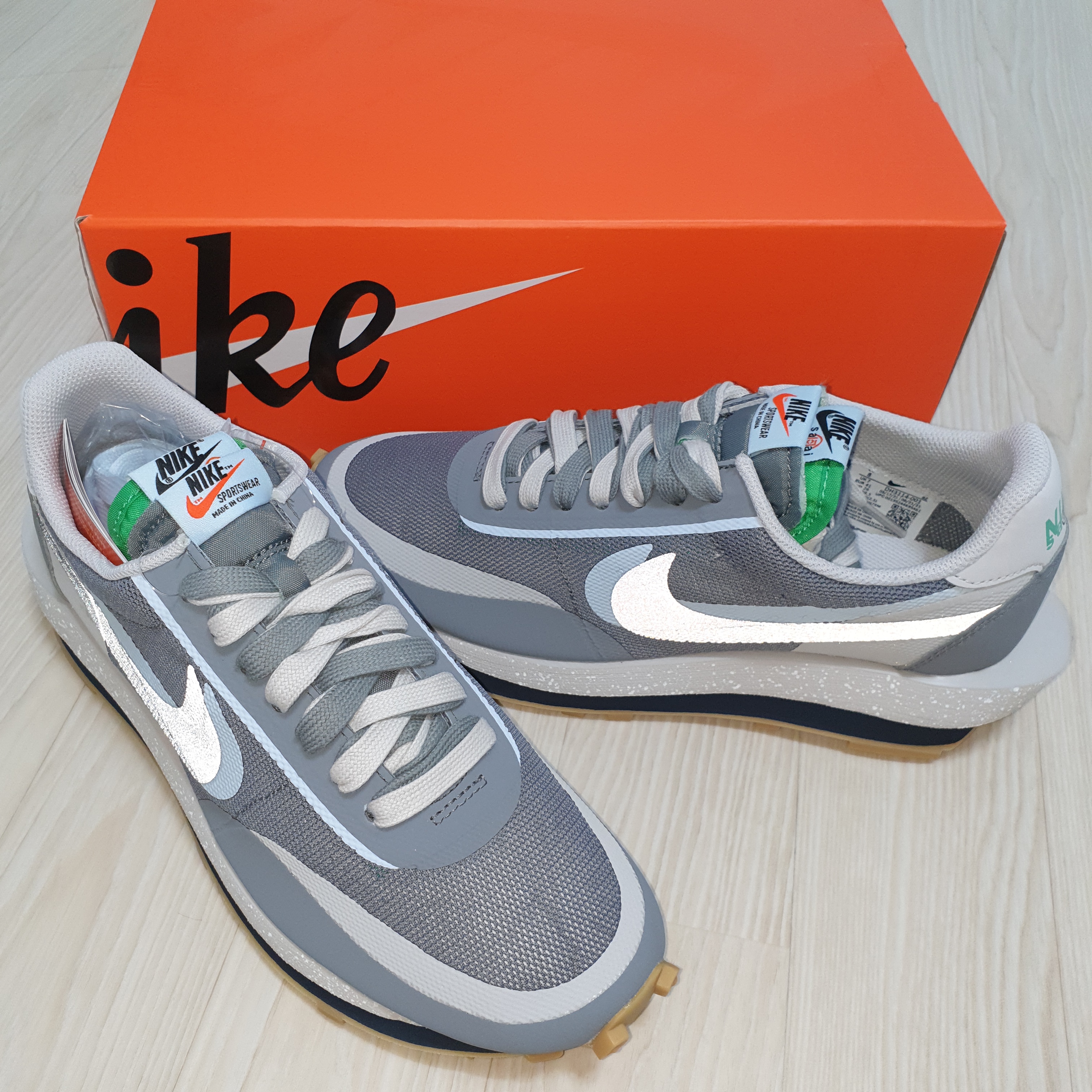 Nike x Sacai x Clot LDWaffle Cool Grey 착용 스타일 - 2