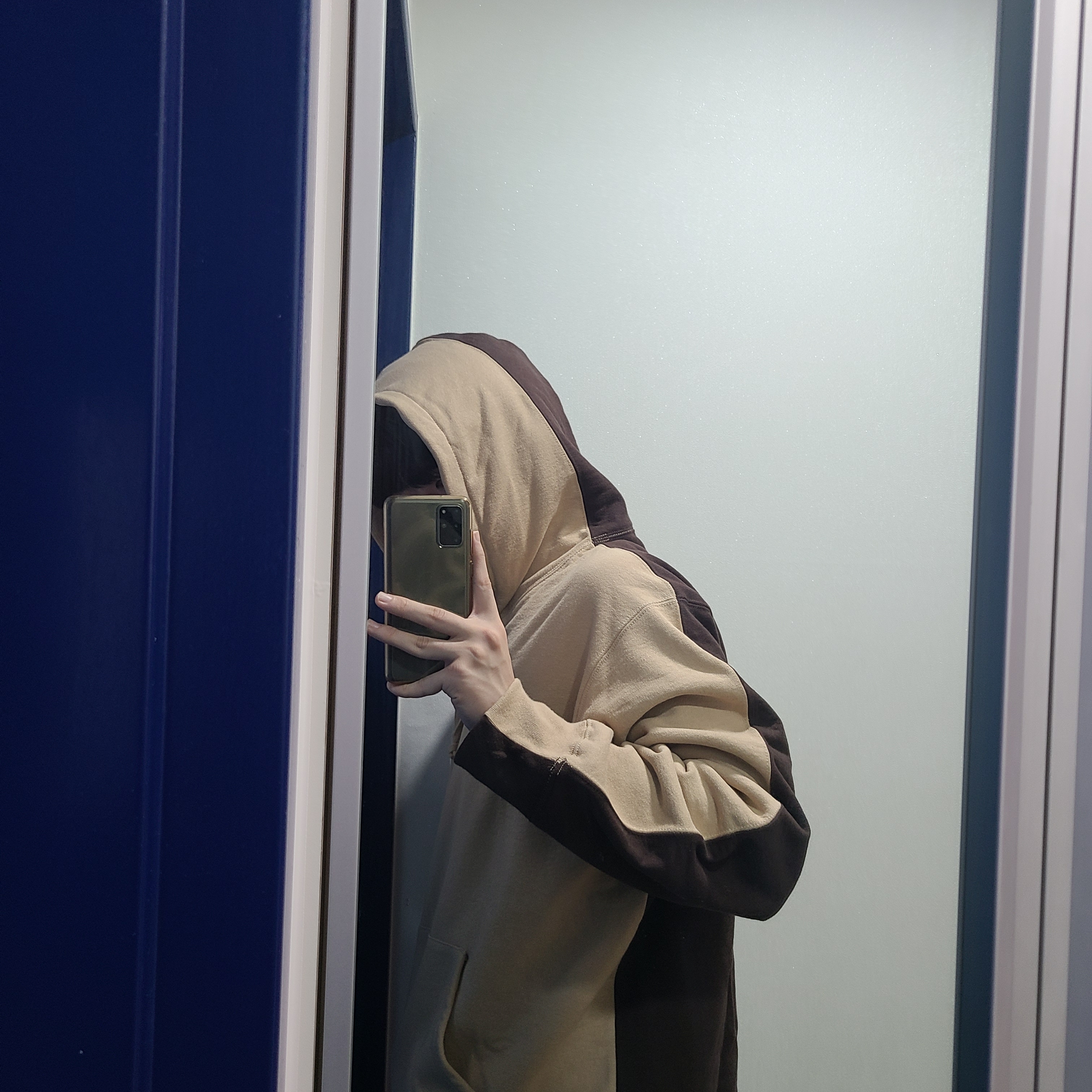 Supreme S Logo Split Hooded Sweatshirt Tan - 21FW 착용 스타일 - 3