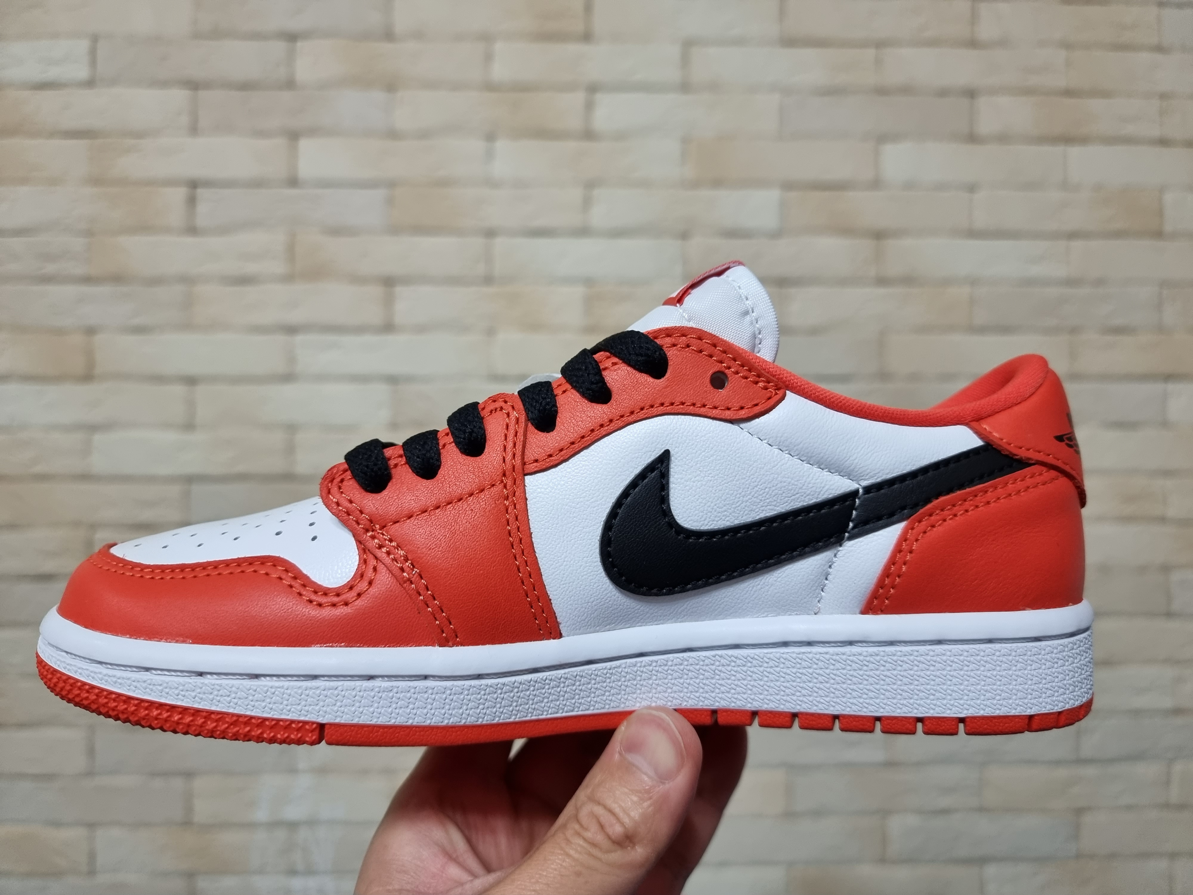 Jordan 1 Low OG Starfish, (W) Jordan 1 Low OG Starfish 착용 스타일 - 3