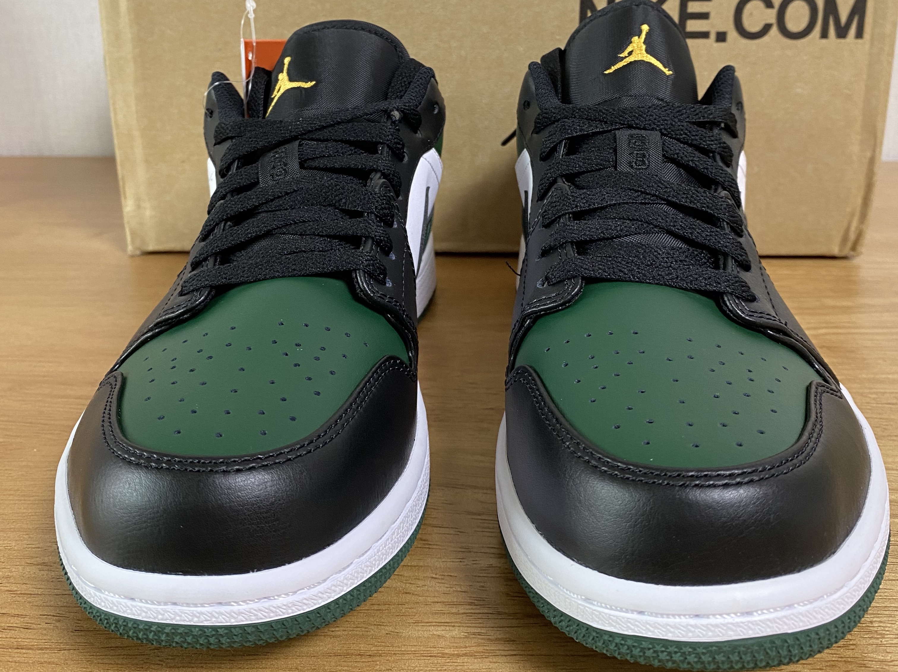 Jordan 1 Low Green Toe 착용 스타일 - 2