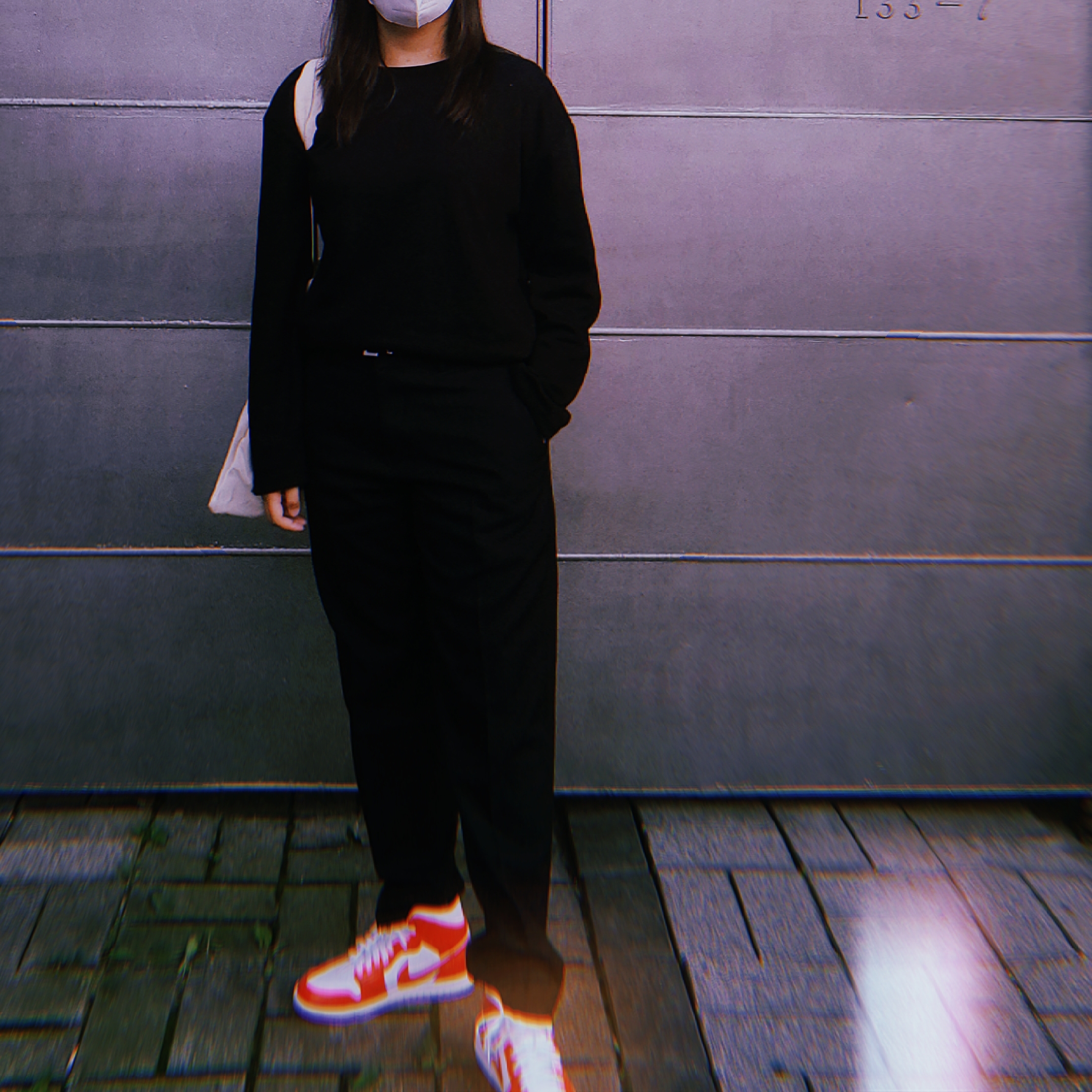 (W) Jordan 1 Mid Habanero Red 착용 스타일 - 2
