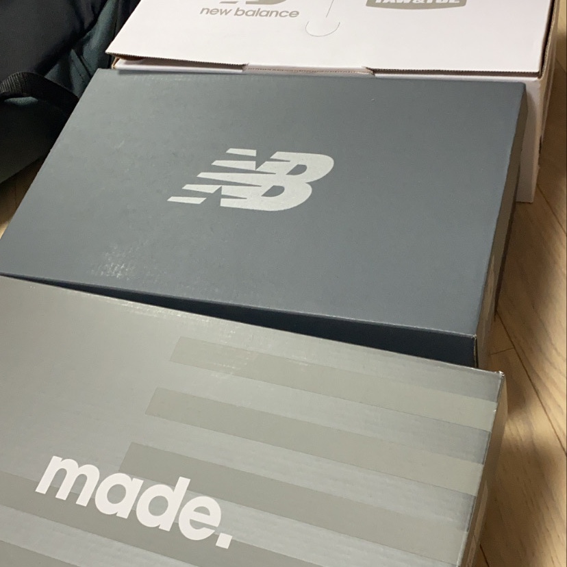 New Balance x Taw&Toe Flip Flop Ivory, New Balance 530 Steel Grey 착용 스타일