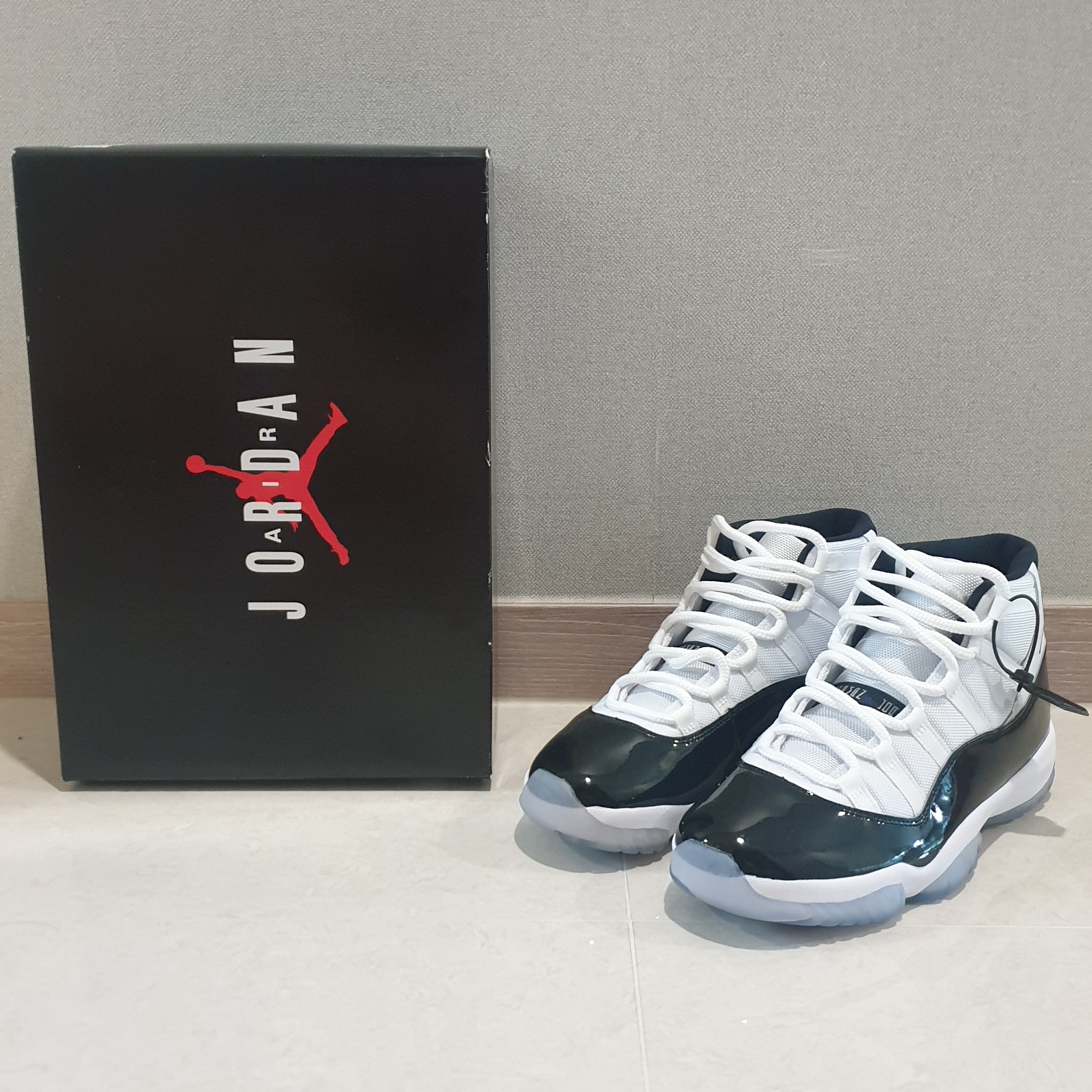Jordan 11 Retro Concord 2018 착용 스타일