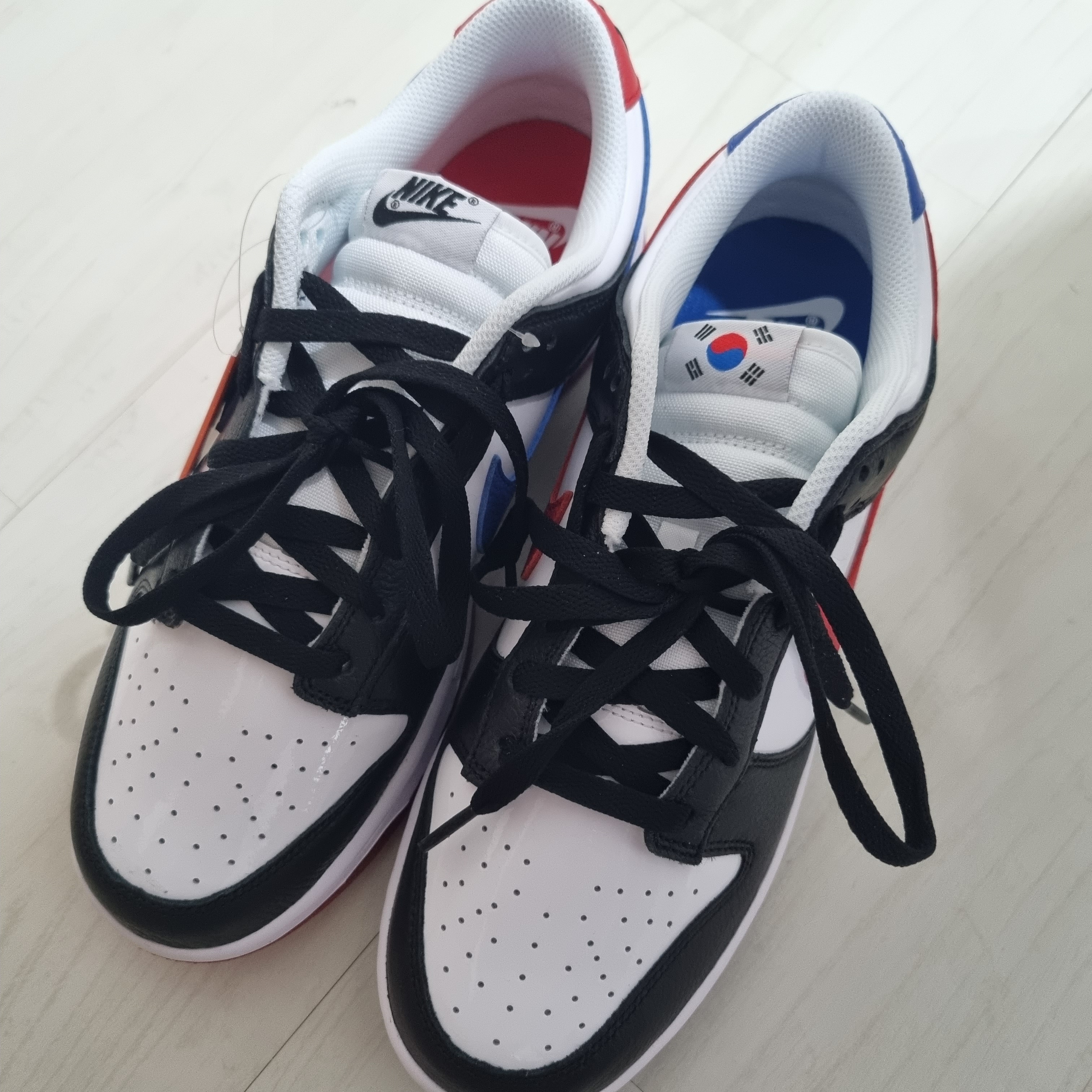 Nike Dunk Low SE Seoul 착용 스타일 - 1