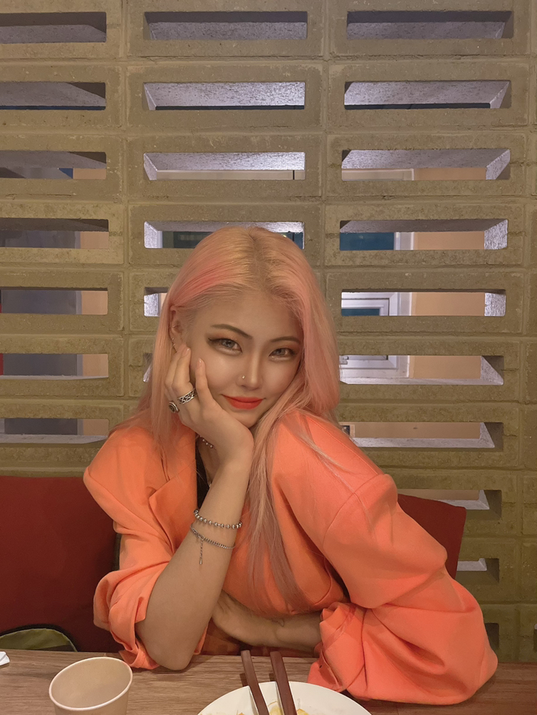 KREAM 프로필 이미지