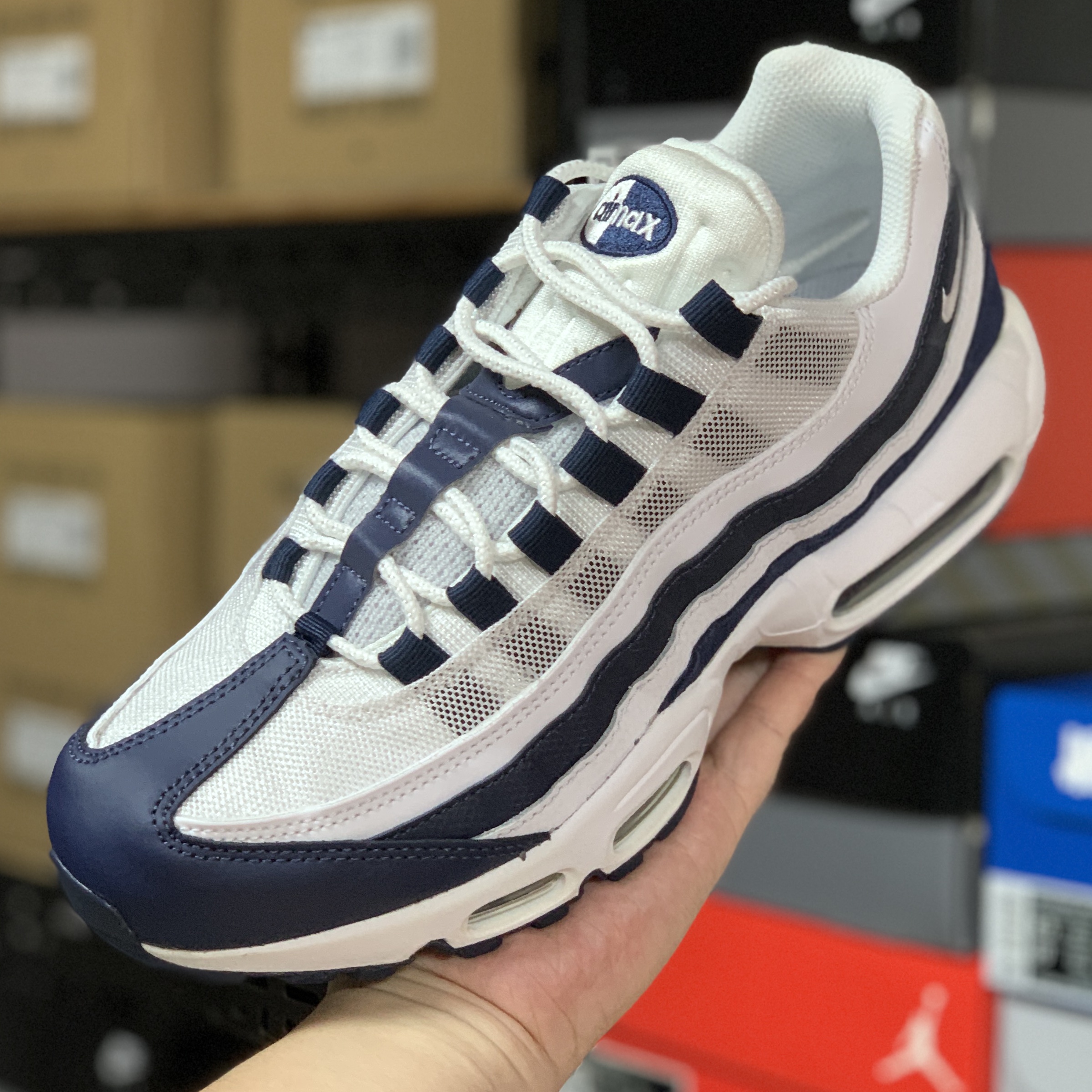 Nike Air Max 95 Essential Midnight Navy 착용 스타일 - 1