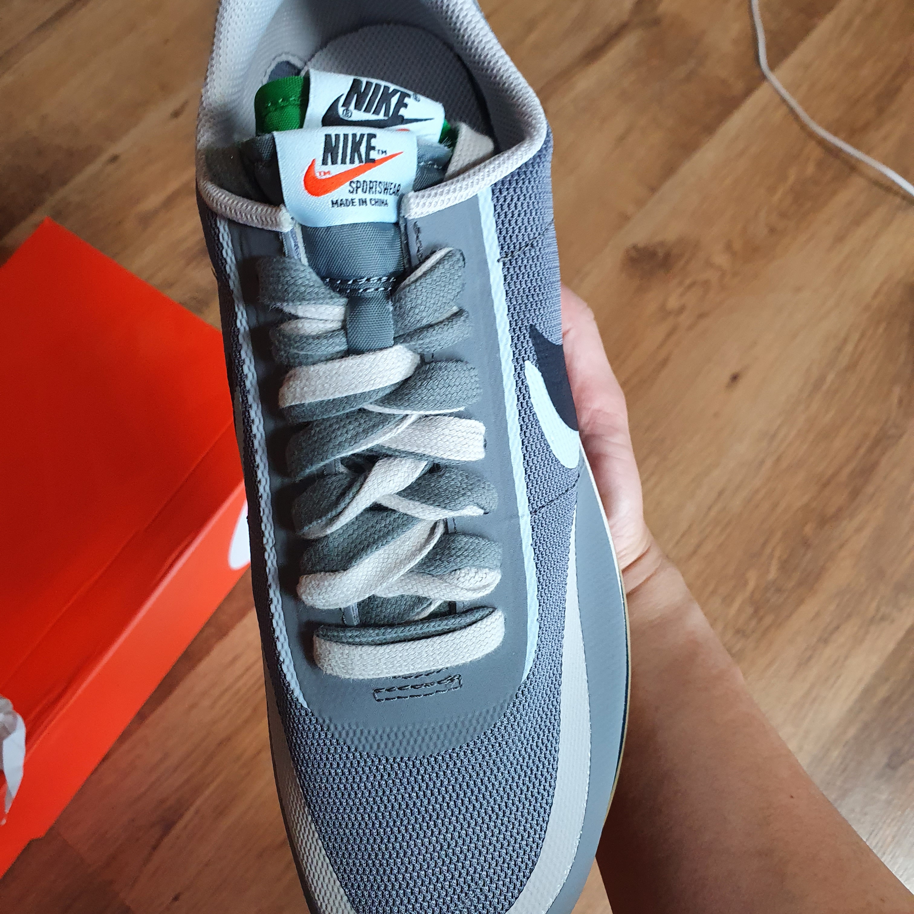 Nike x Sacai x Clot LDWaffle Cool Grey 착용 스타일 - 3