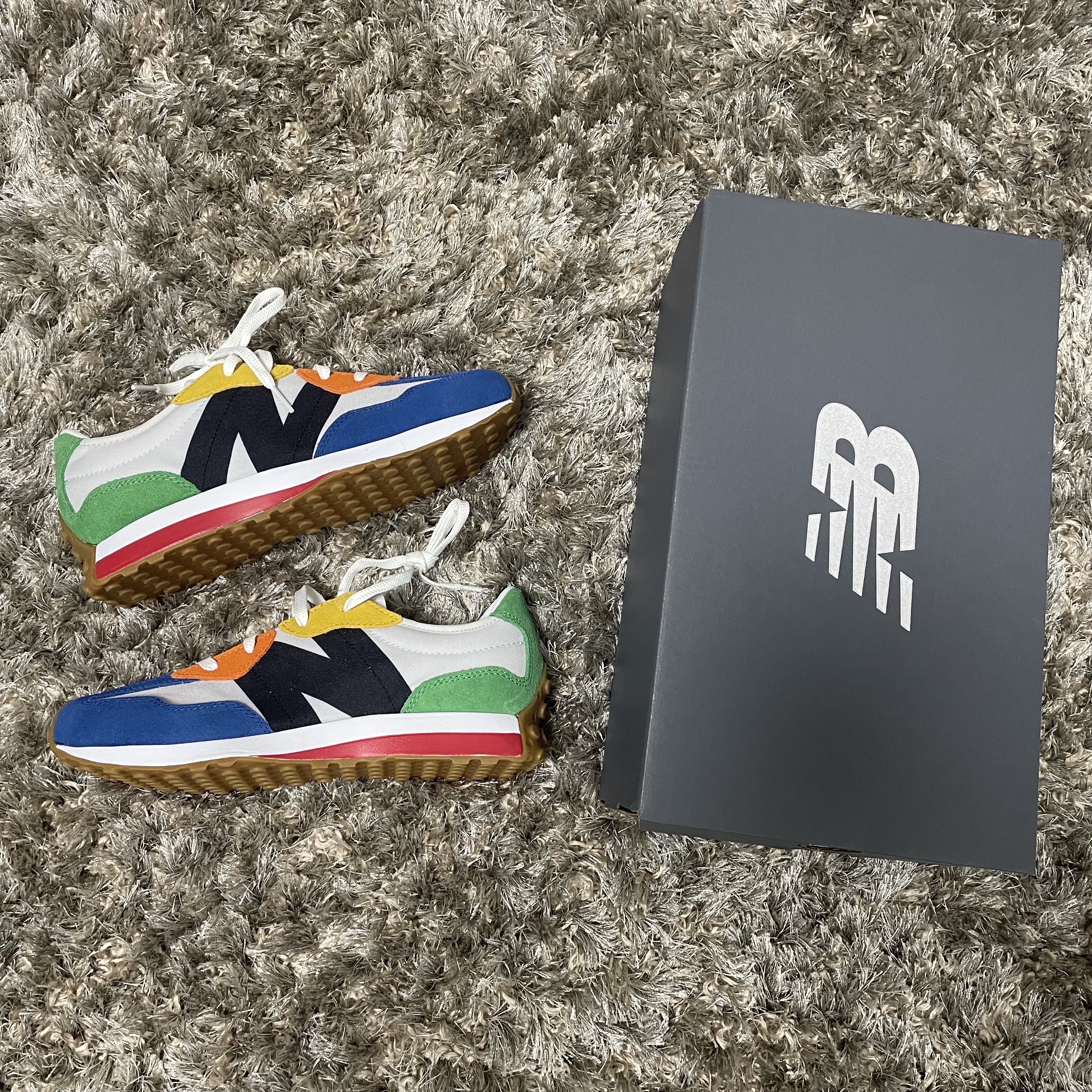 (GS) New Balance 327 Blue Fog - M Medium 착용 스타일
