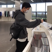 KREAM 프로필 이미지