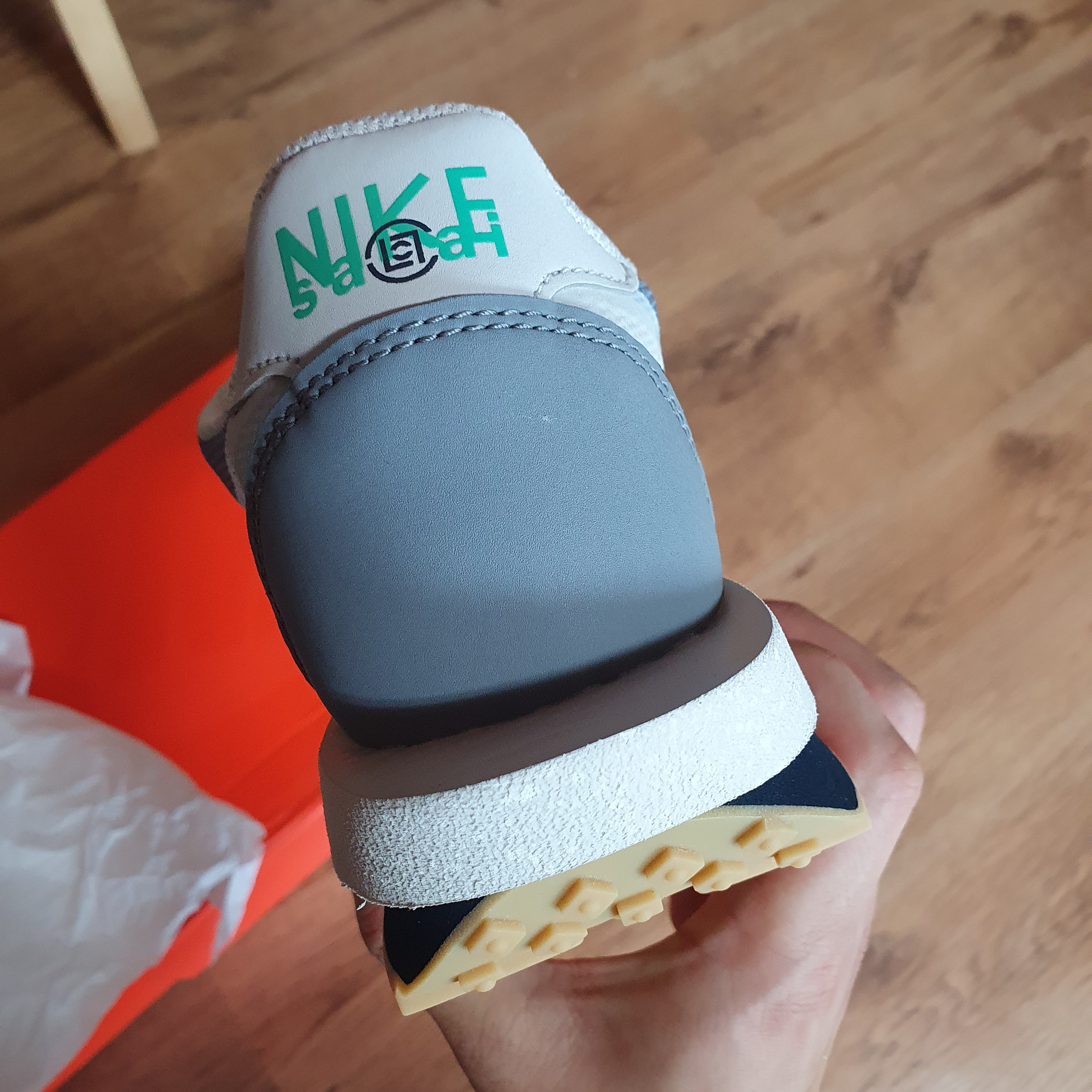 Nike x Sacai x Clot LDWaffle Cool Grey 착용 스타일 - 4