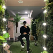 KREAM 프로필 이미지