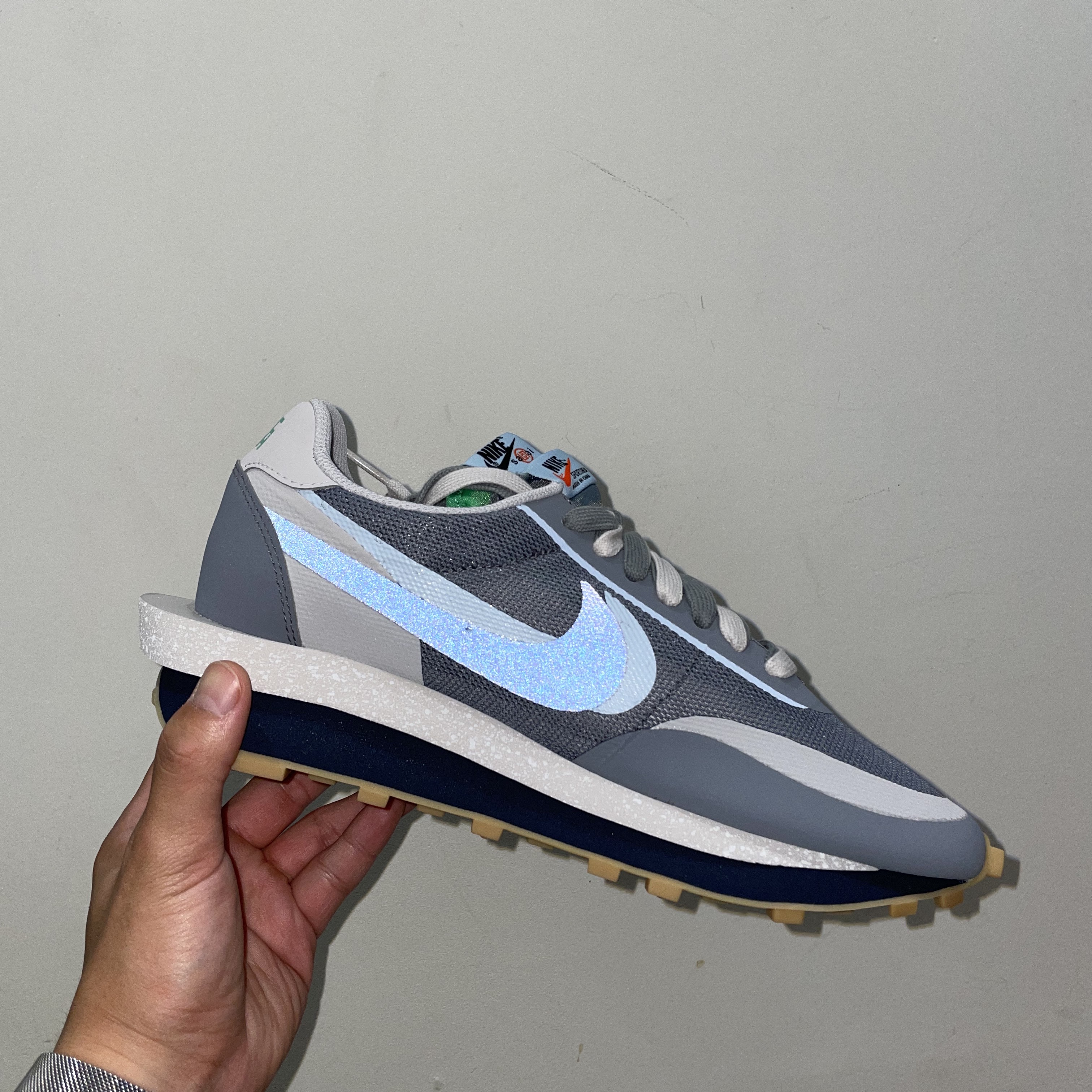 Nike x Sacai x Clot LDWaffle Cool Grey 착용 스타일 - 3