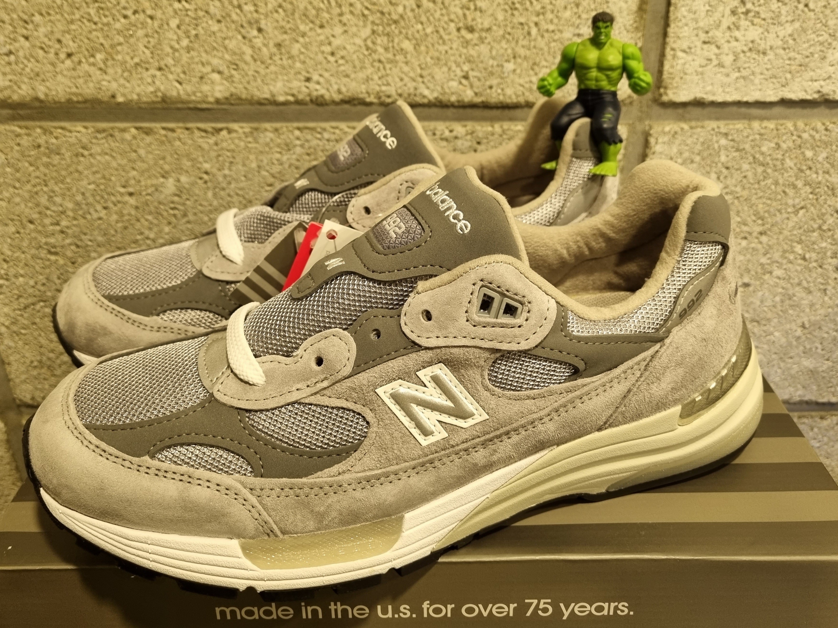 New Balance 992 Made in USA Grey - D Standard 착용 스타일 - 1