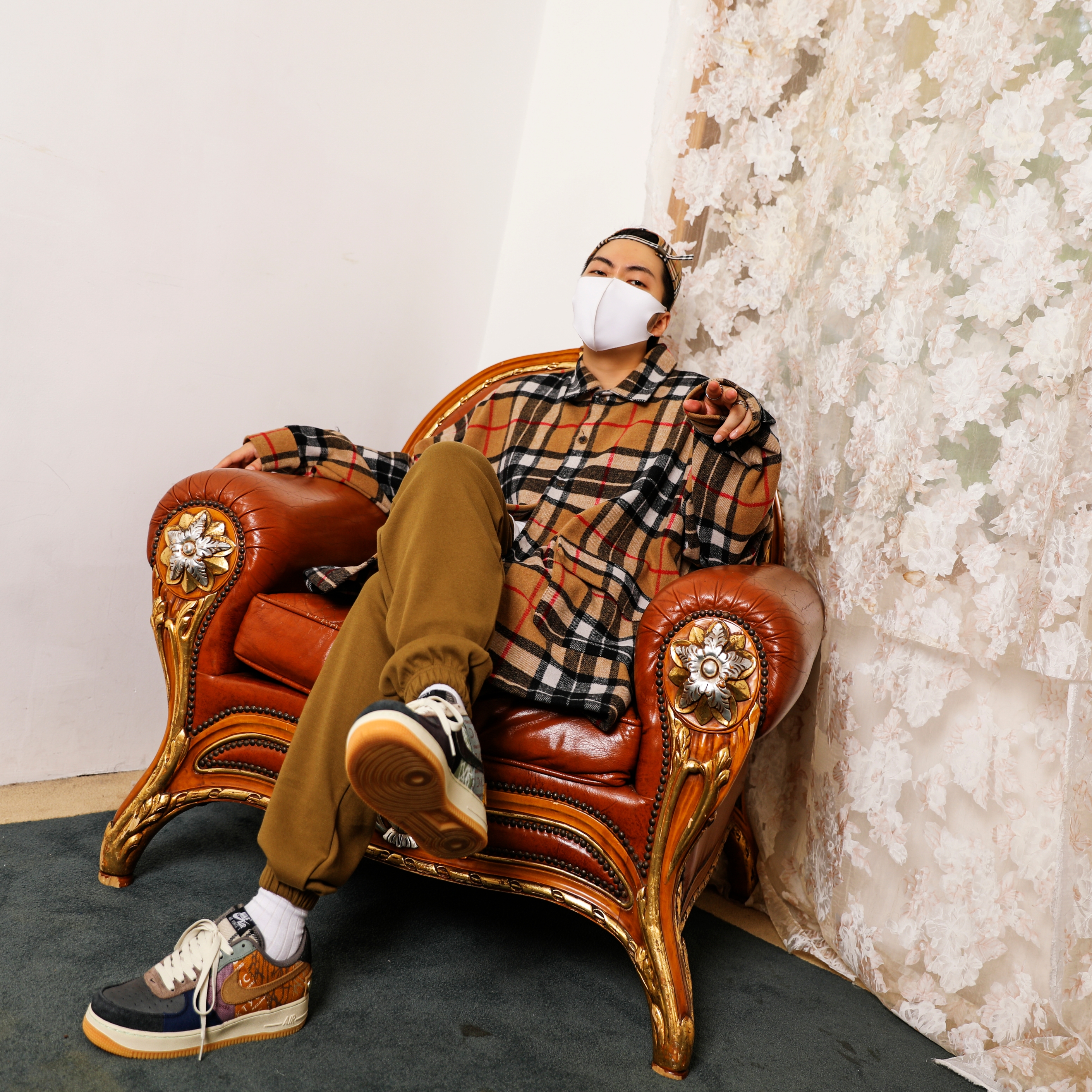 Nike x Travis Scott Air Force 1 Low Cactus Jack 착용 스타일 - 1