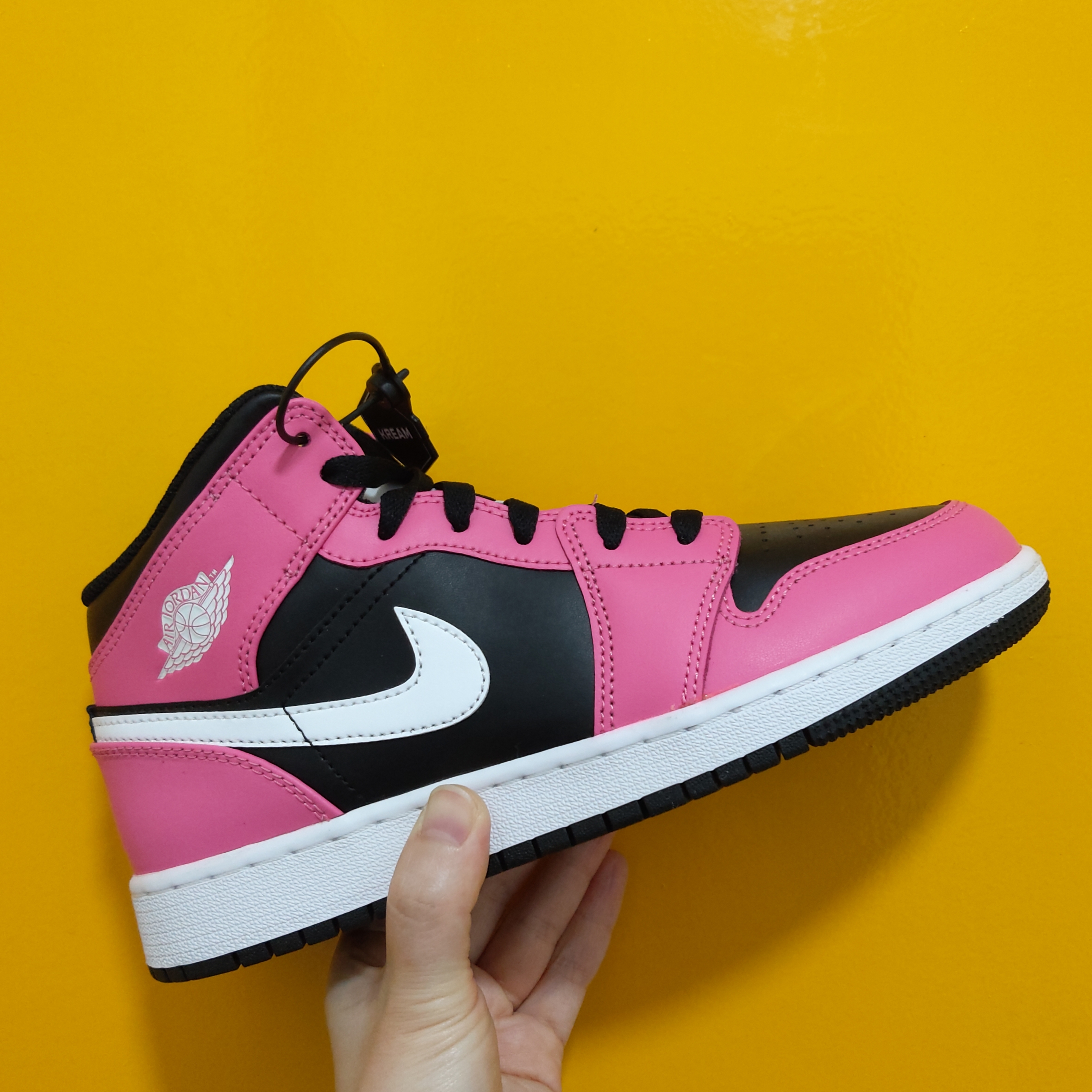 (GS) Jordan 1 Mid Pinksicle 착용 스타일 - 1