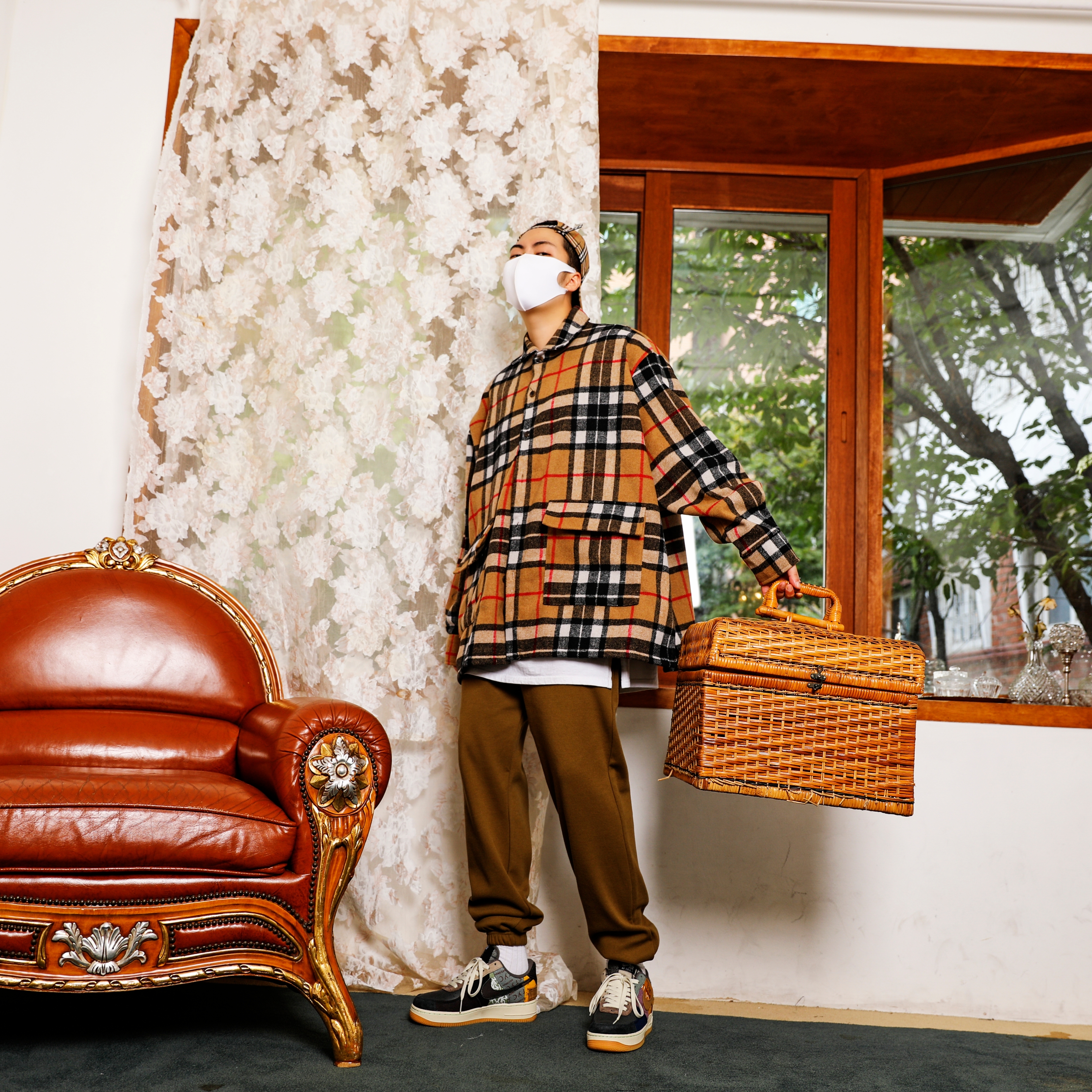 Nike x Travis Scott Air Force 1 Low Cactus Jack 착용 스타일 - 2