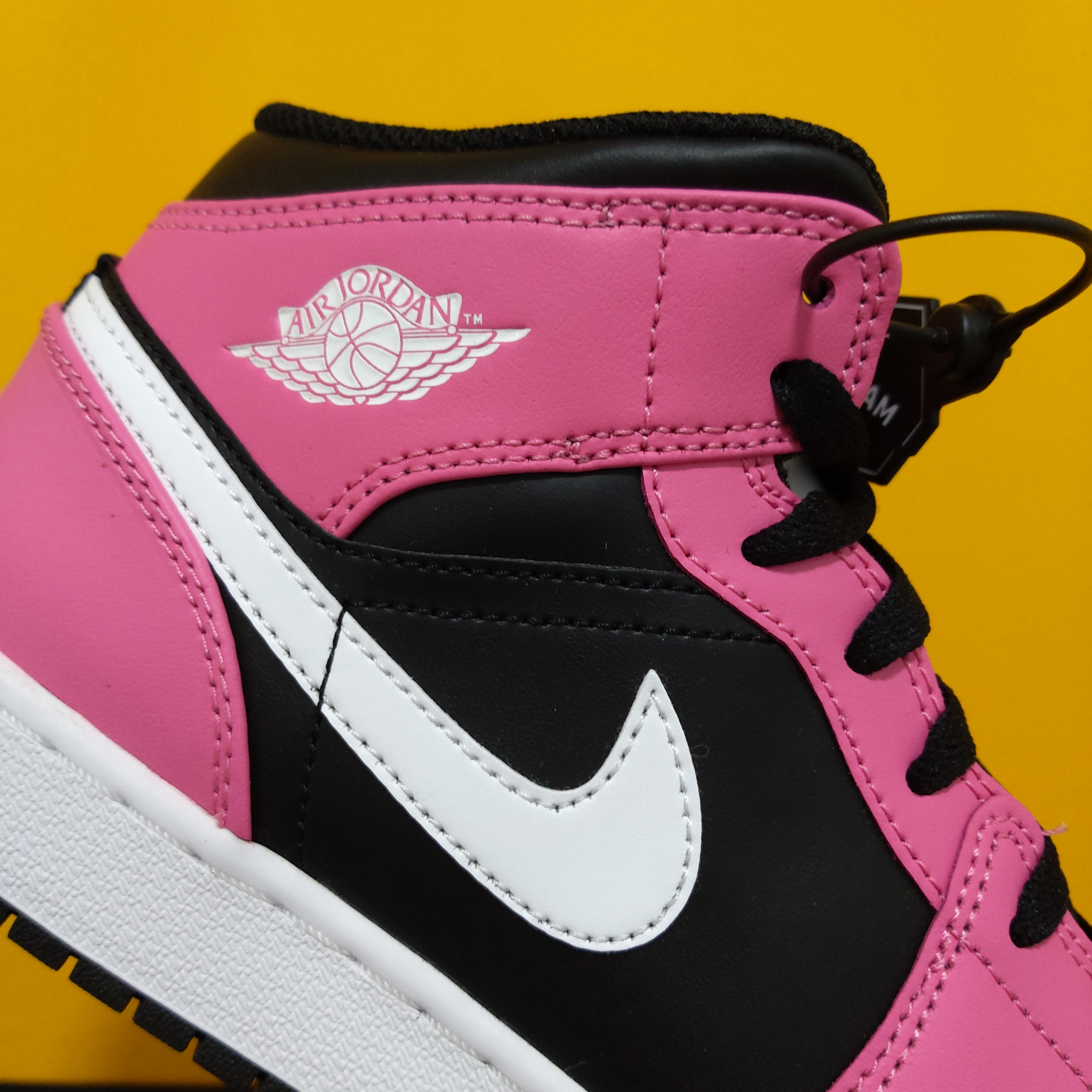 (GS) Jordan 1 Mid Pinksicle 착용 스타일 - 2
