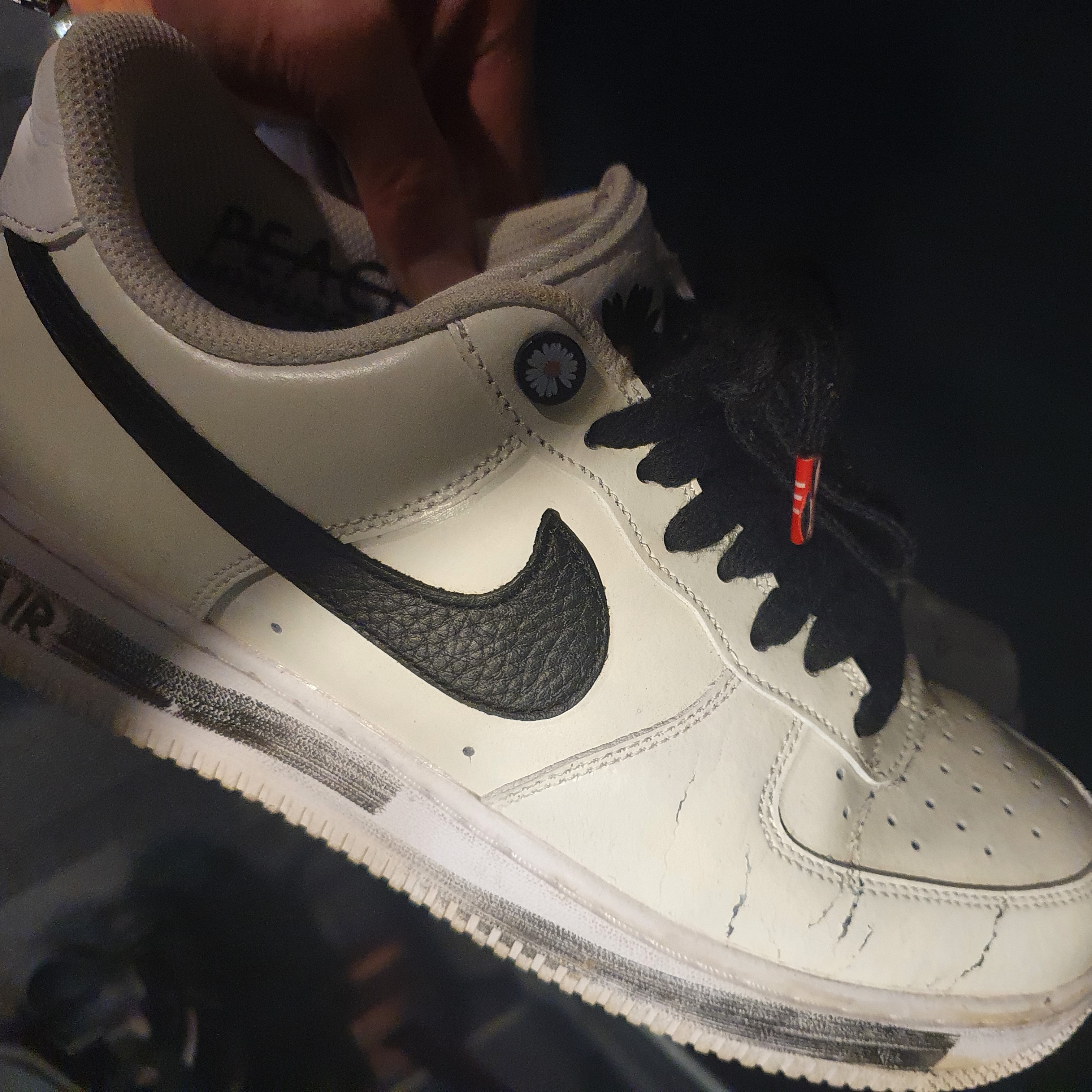 Nike x Peaceminusone Air Force 1 Low Para-Noise 2.0 착용 스타일 - 3