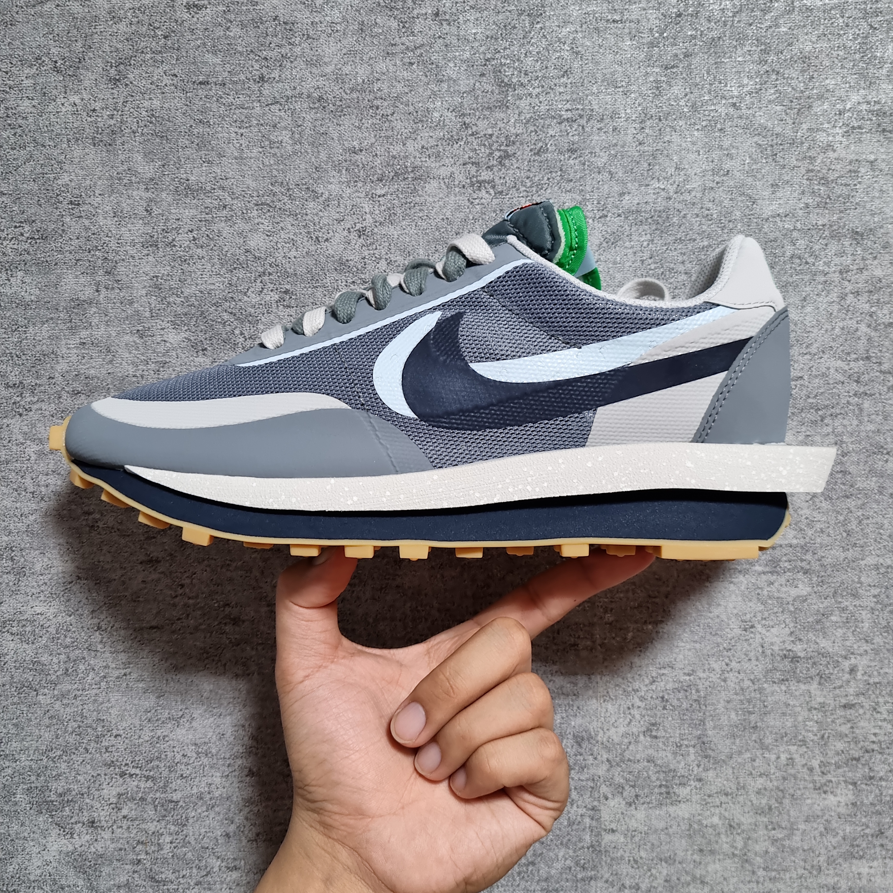 Nike x Sacai x Clot LDWaffle Cool Grey 착용 스타일