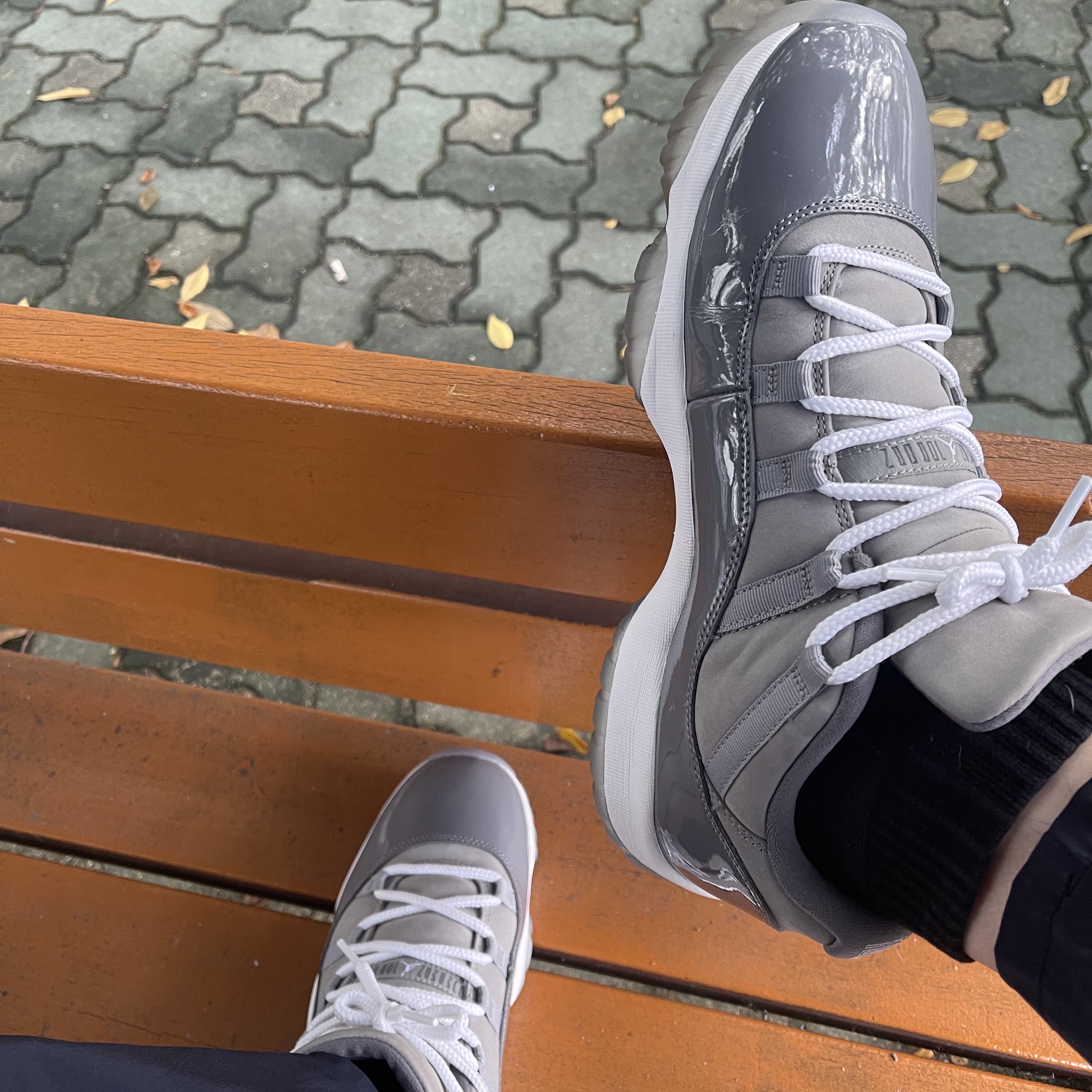 Jordan 11 Retro Low Cool Grey 착용 스타일