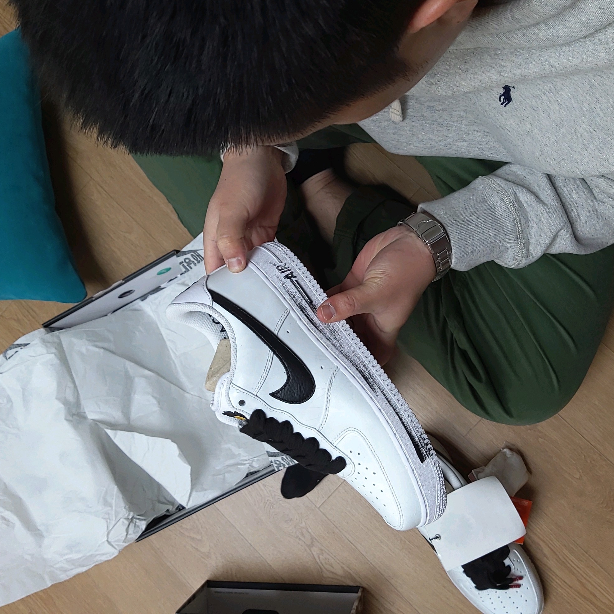 Nike x Peaceminusone Air Force 1 Low Para-Noise 2.0 착용 스타일