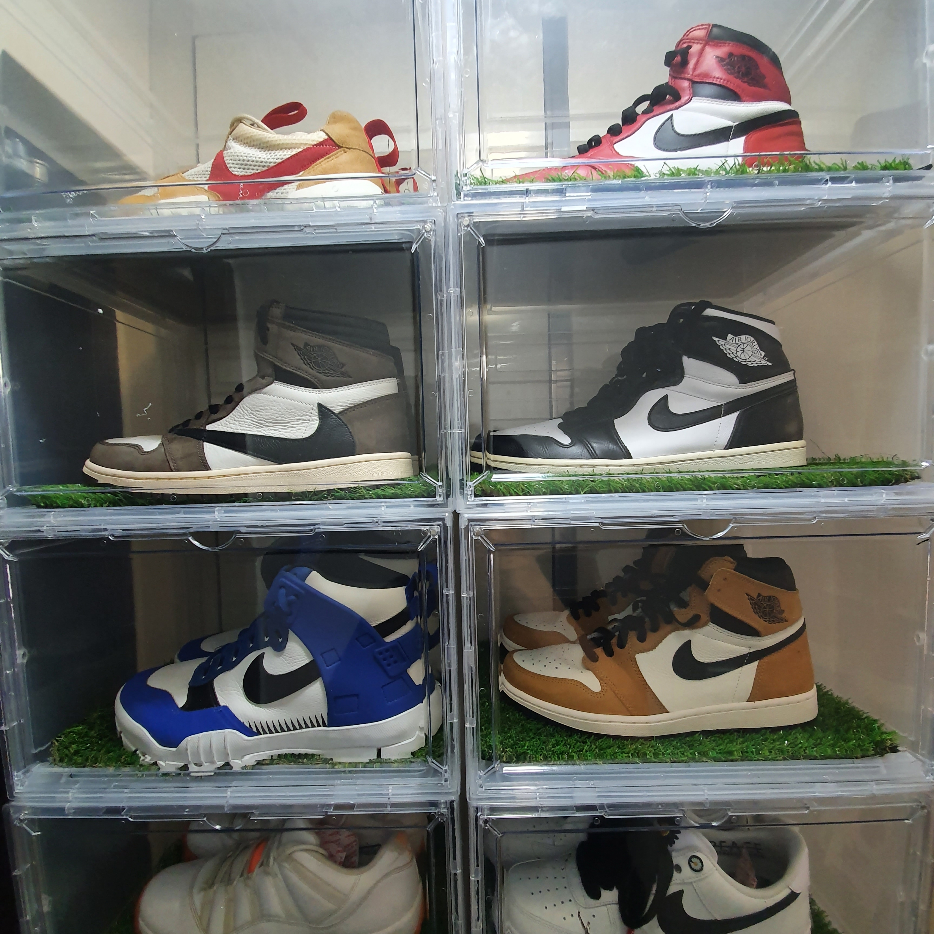 Nike x Tom Sachs Mars Yard Shoe 2.0 Space Camp, Jordan 1 Retro High OG Chicago 2015 착용 스타일