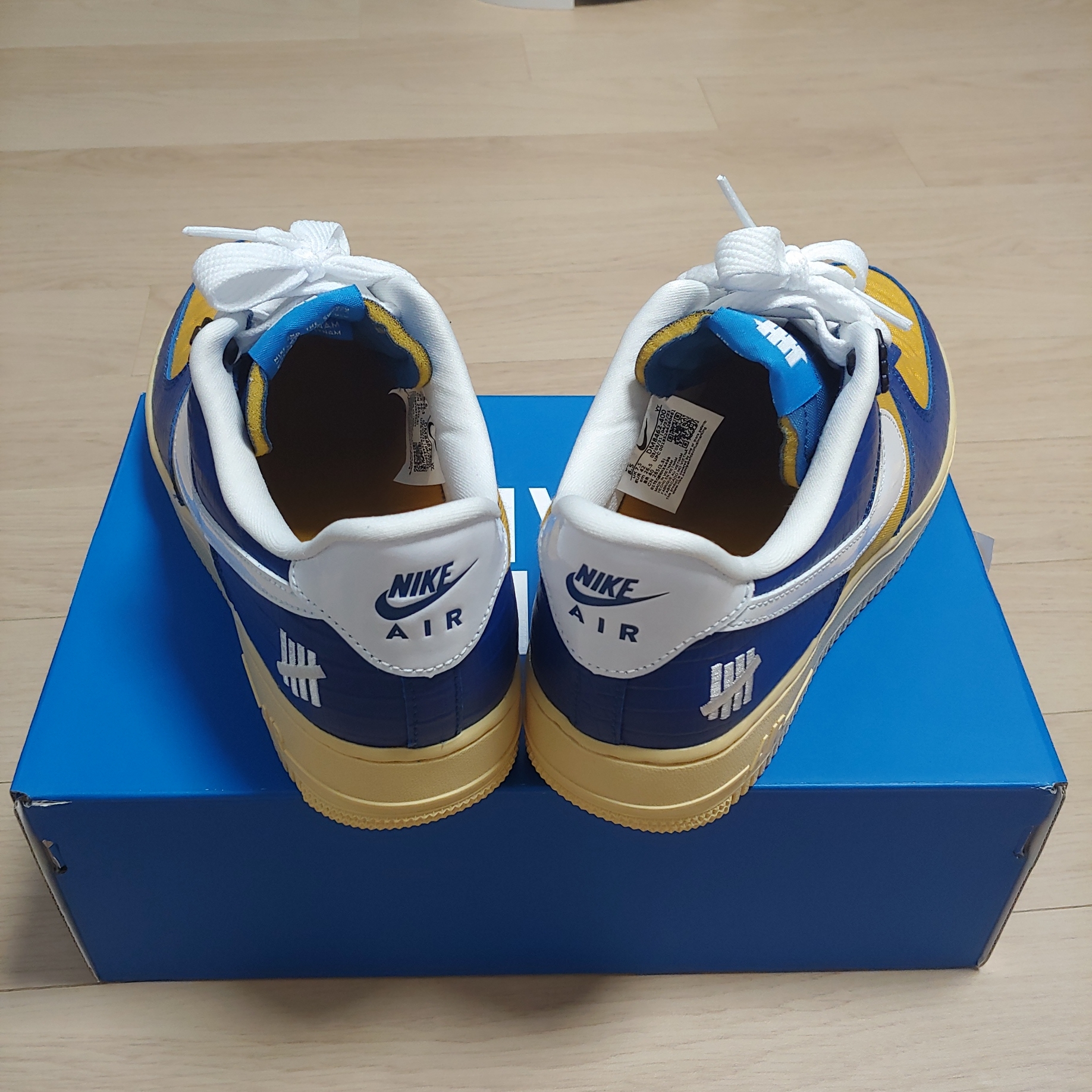 Nike x Undefeated Air Force 1 Low SP 5 On It Court Blue 착용 스타일 - 3