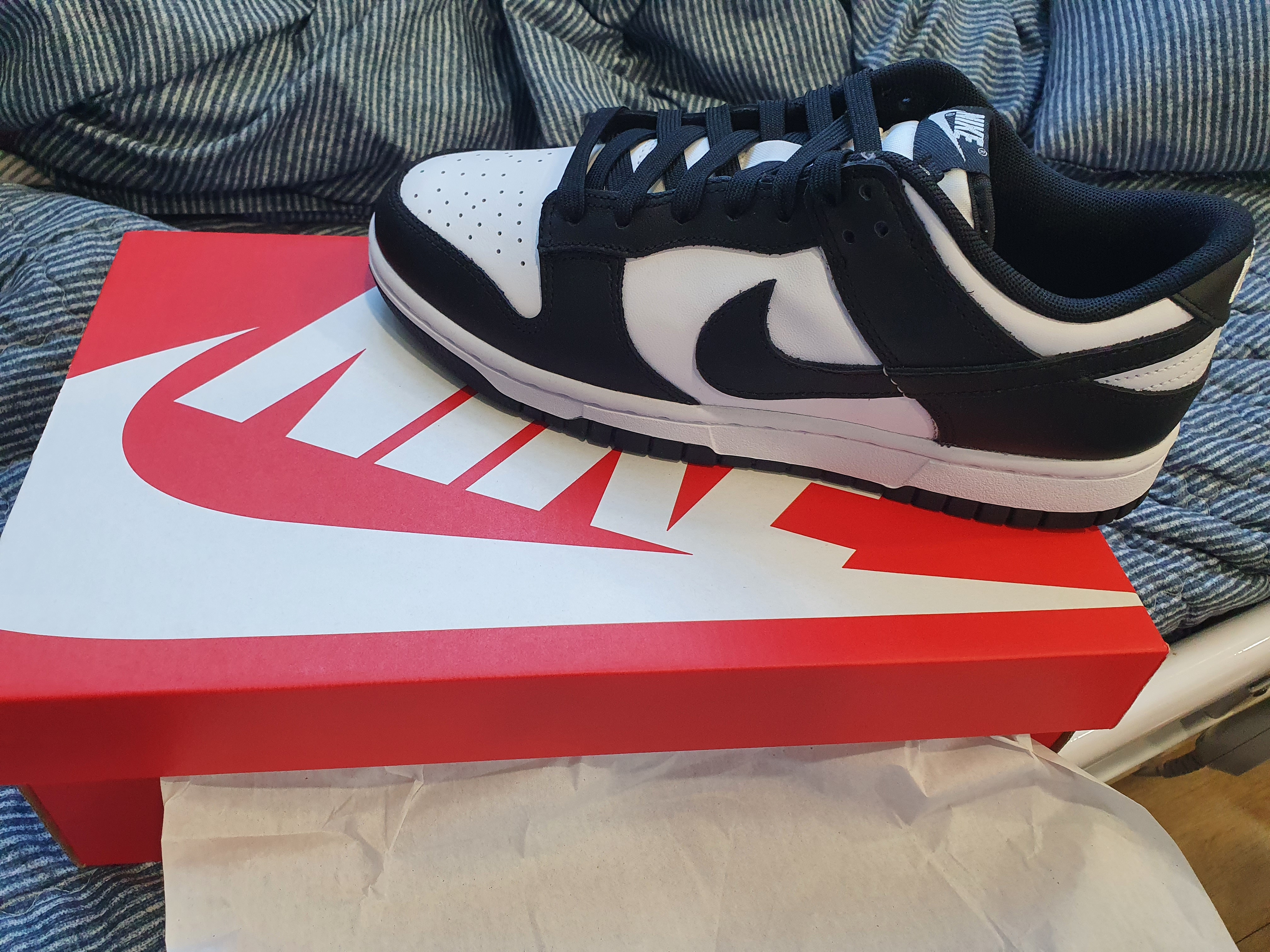 Nike Dunk Low Retro Black 착용 스타일 - 3