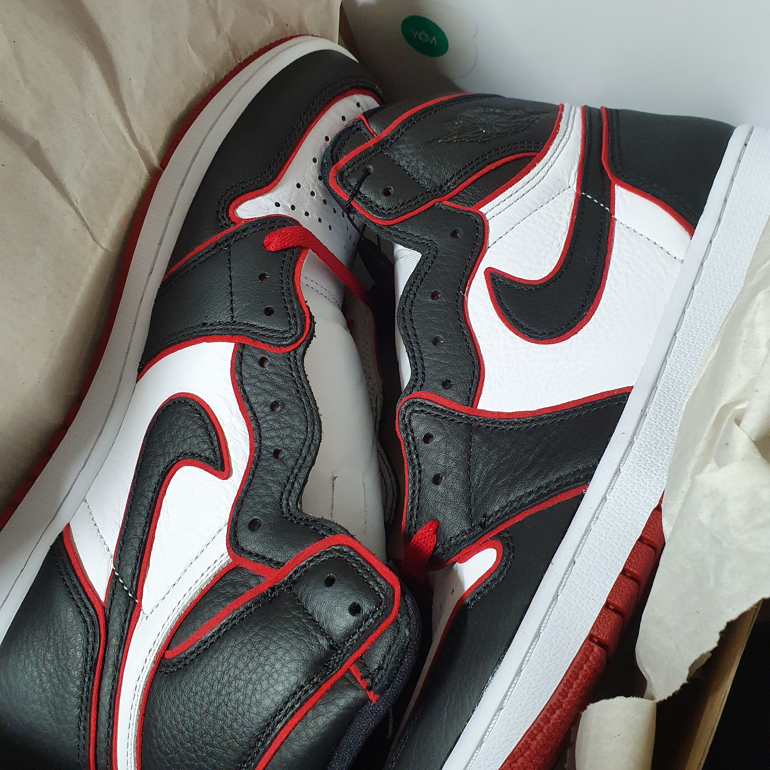 Jordan 1 Retro High OG Bloodline 착용 스타일