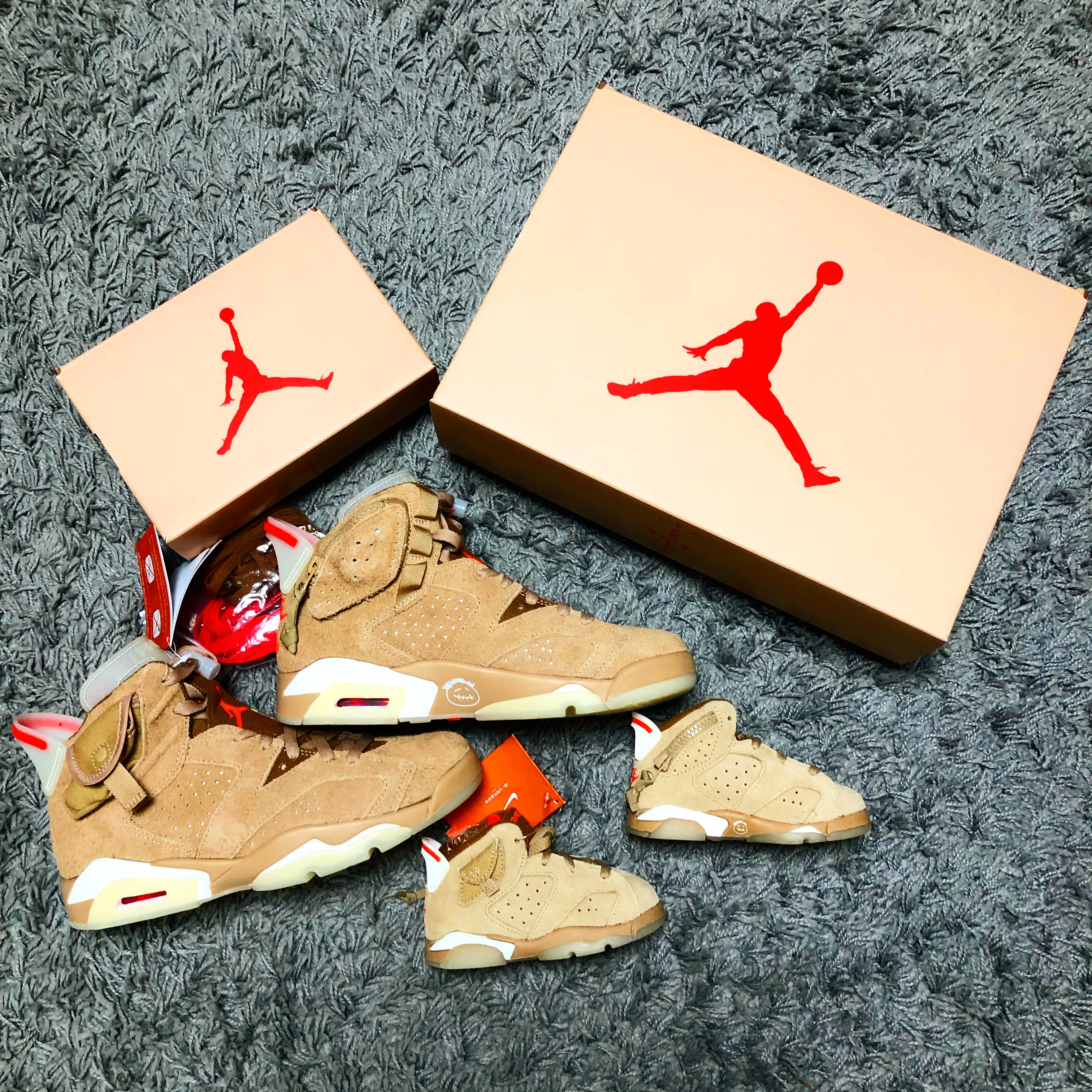 Jordan 6 x Travis Scott Retro SP British Khaki, (TD) Jordan 6 x Travis Scott Retro SP British Khaki 착용 스타일
