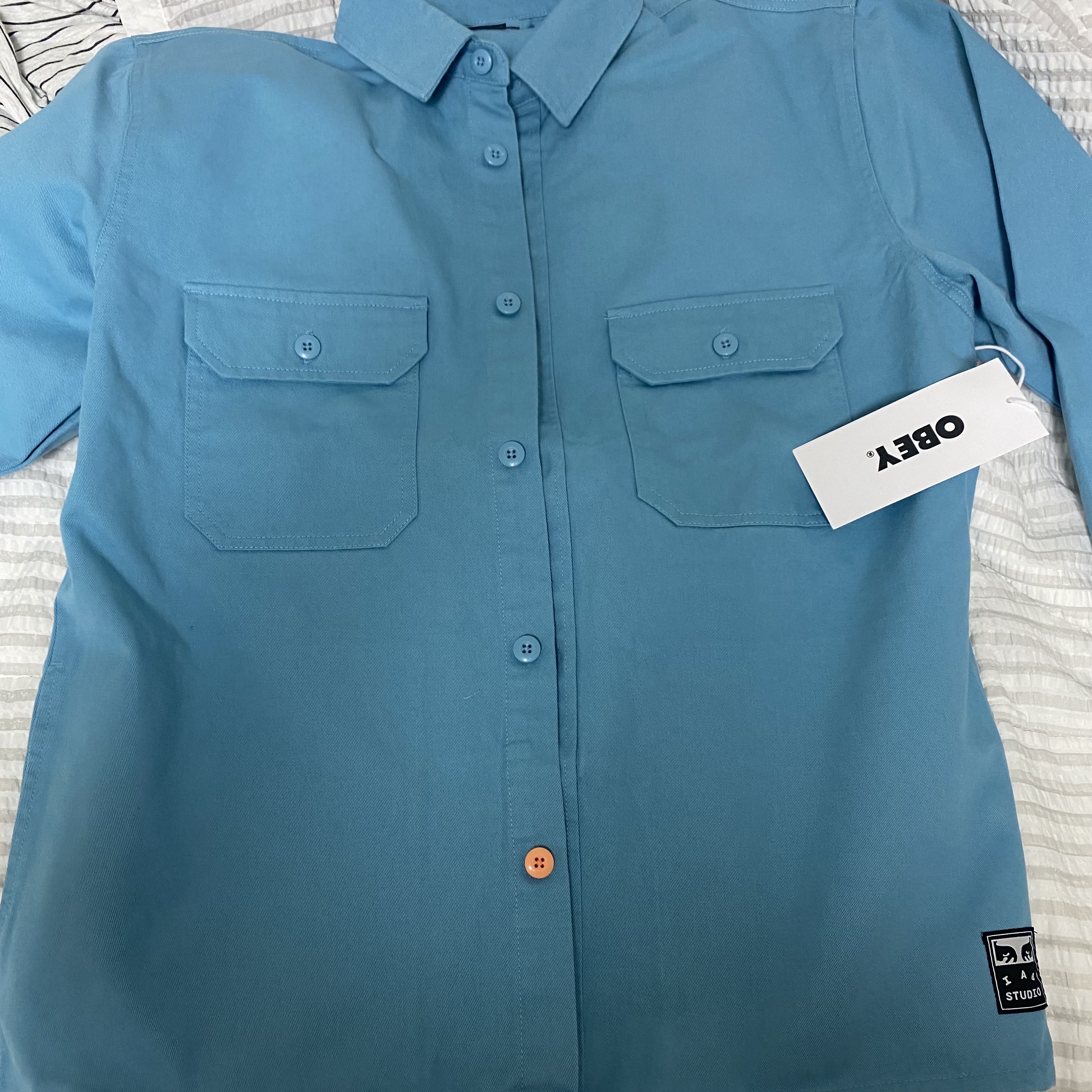 IAB Studio x Obey Bold Shirt Jacket Blue 착용 스타일