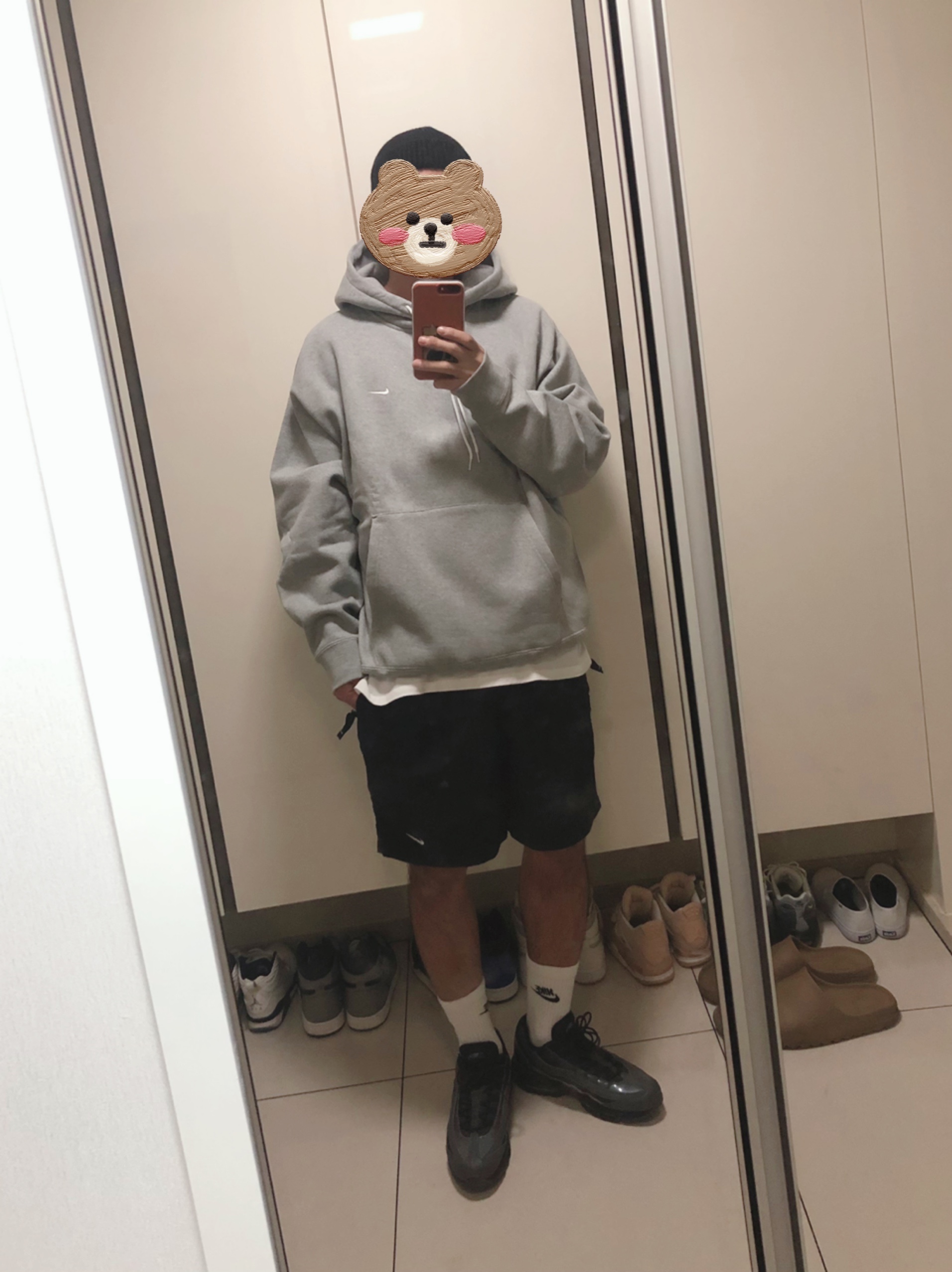 Nike NRG Solo Swoosh Fleece Hoodie Dark Grey Heather - US/EU, Nike NRG Solo Swoosh Shorts Black - Asia 착용 스타일