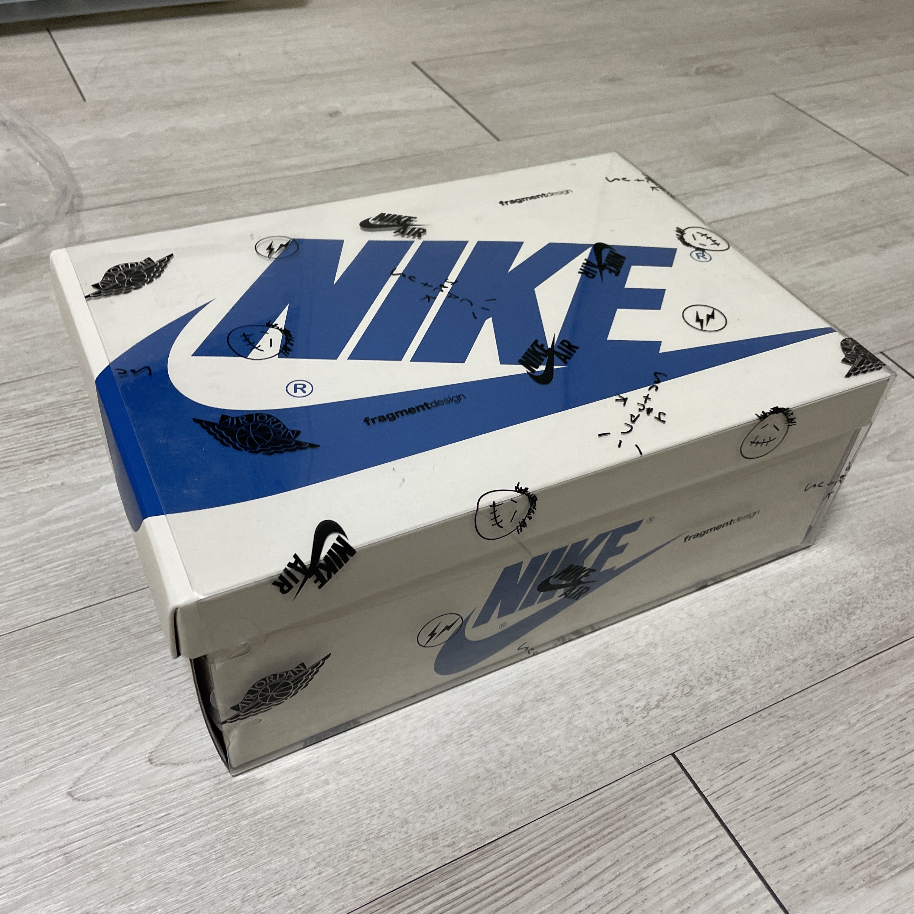 Jordan 1 x Travis Scott x Fragment Retro Low OG SP Military Blue 착용 스타일 - 2
