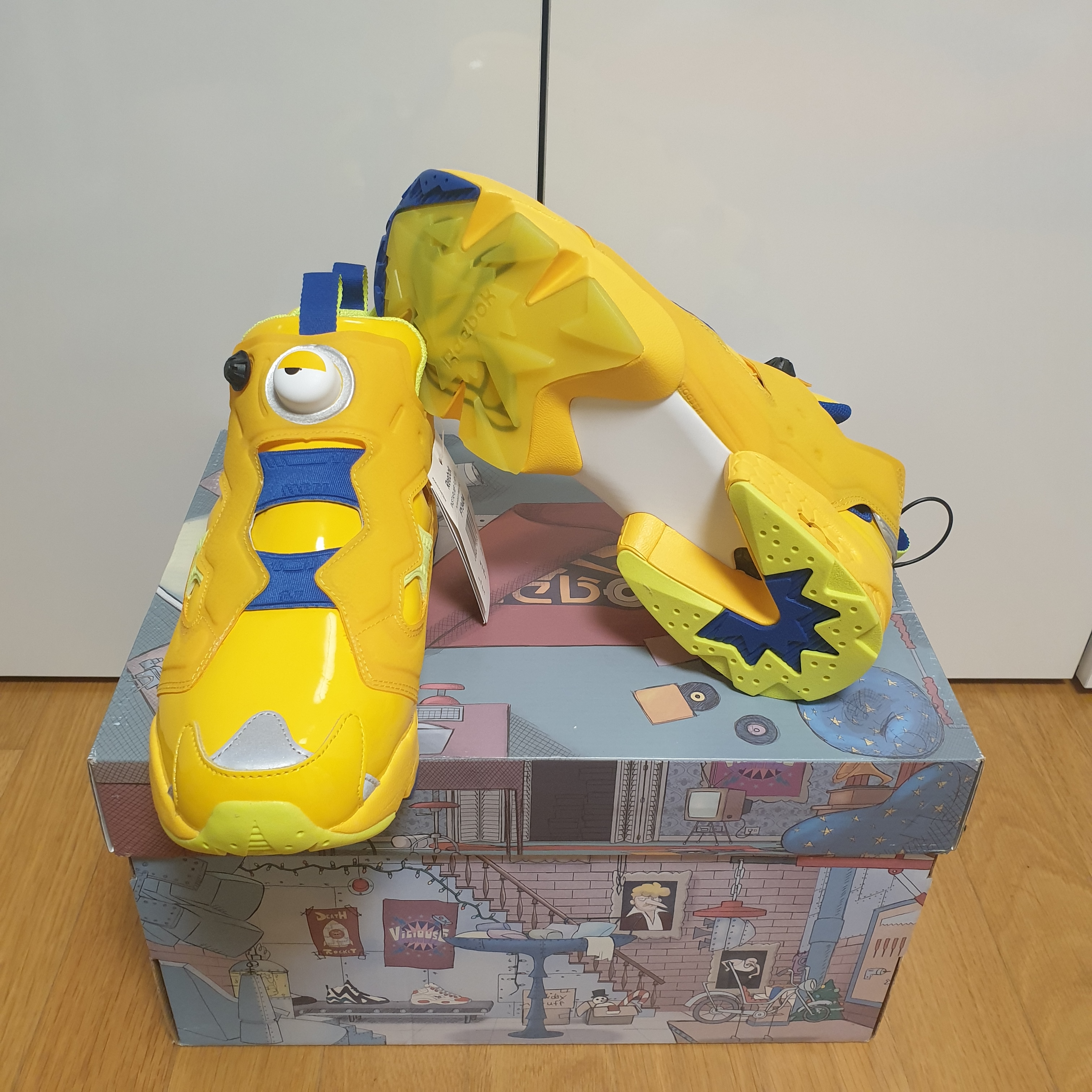 Reebok x Minions Instapump Fury Minions 착용 스타일 - 3