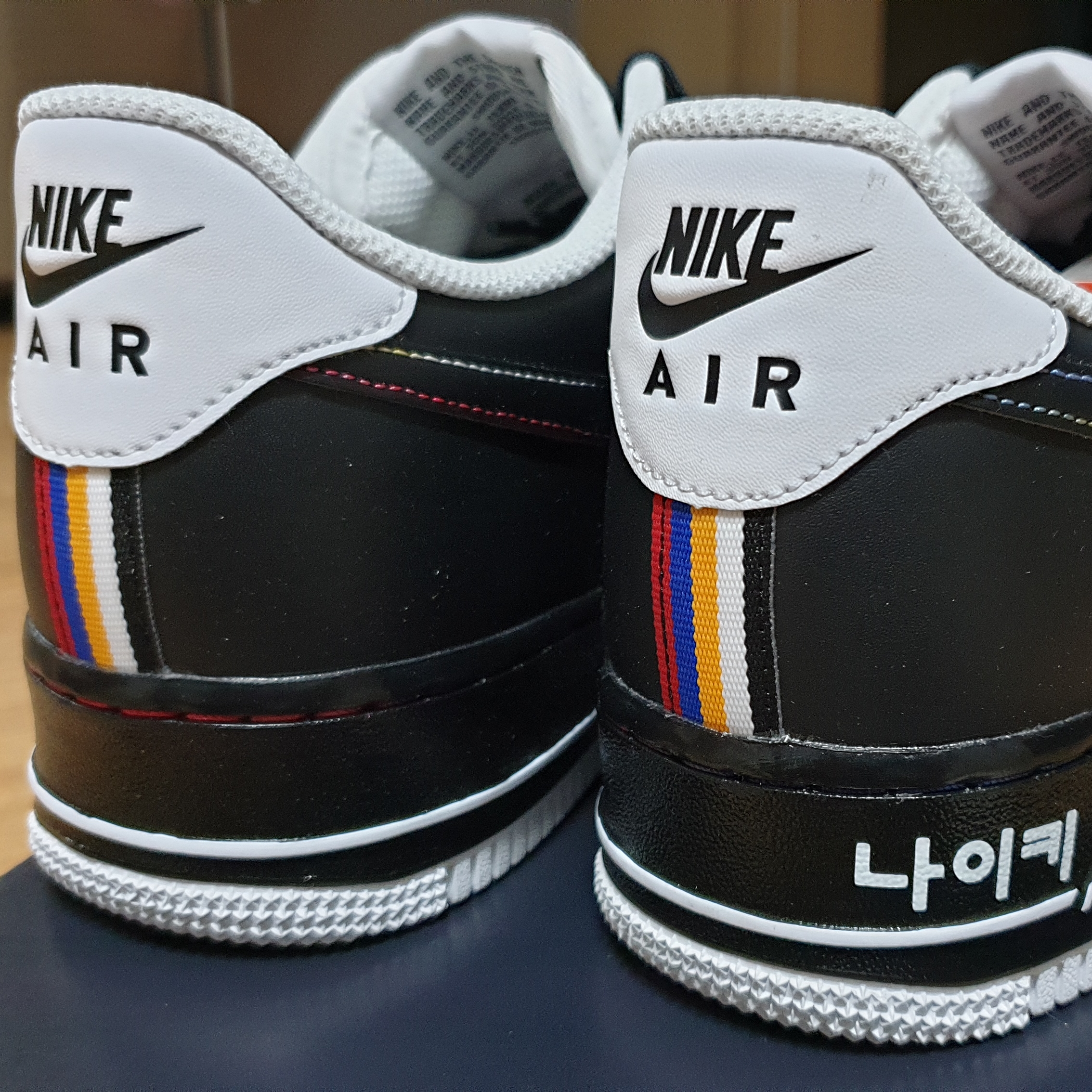 Nike Air Force 1 '07 LV8 Hangul Day 착용 스타일 - 3