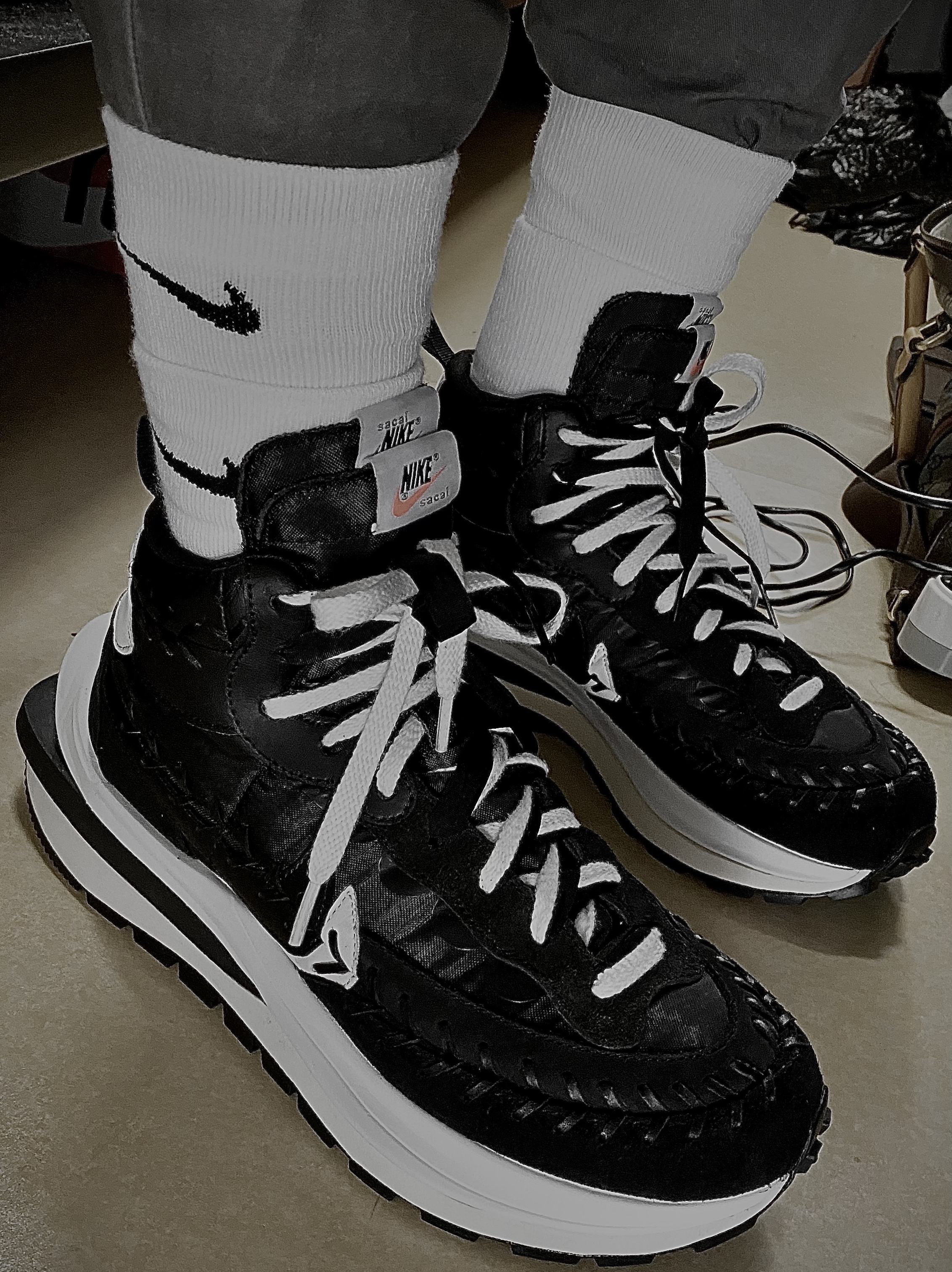 Nike x Sacai x Jean Paul Gaultier VaporWaffle Black White, Nike x Matthew M Williams NRG Socks White 착용 스타일 - 1